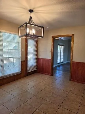 Single Family Residence For Sale in Ellis County , 912 Summer Hill Lane, Red Oak, Texas 75154, 3 Bedroom, 3 Bathroom, 3 Garage spaces, 2,602 Sqft, built in 1990, mls#21307249, Real Estate Agent in Red Oak, Homes For Sale in Ellis county, Homes For Sale in Red Oak, Realtor in Red Oak Texas, Real Estate Brokerage Independent Realty Texas, Luminita Cordes Realtor