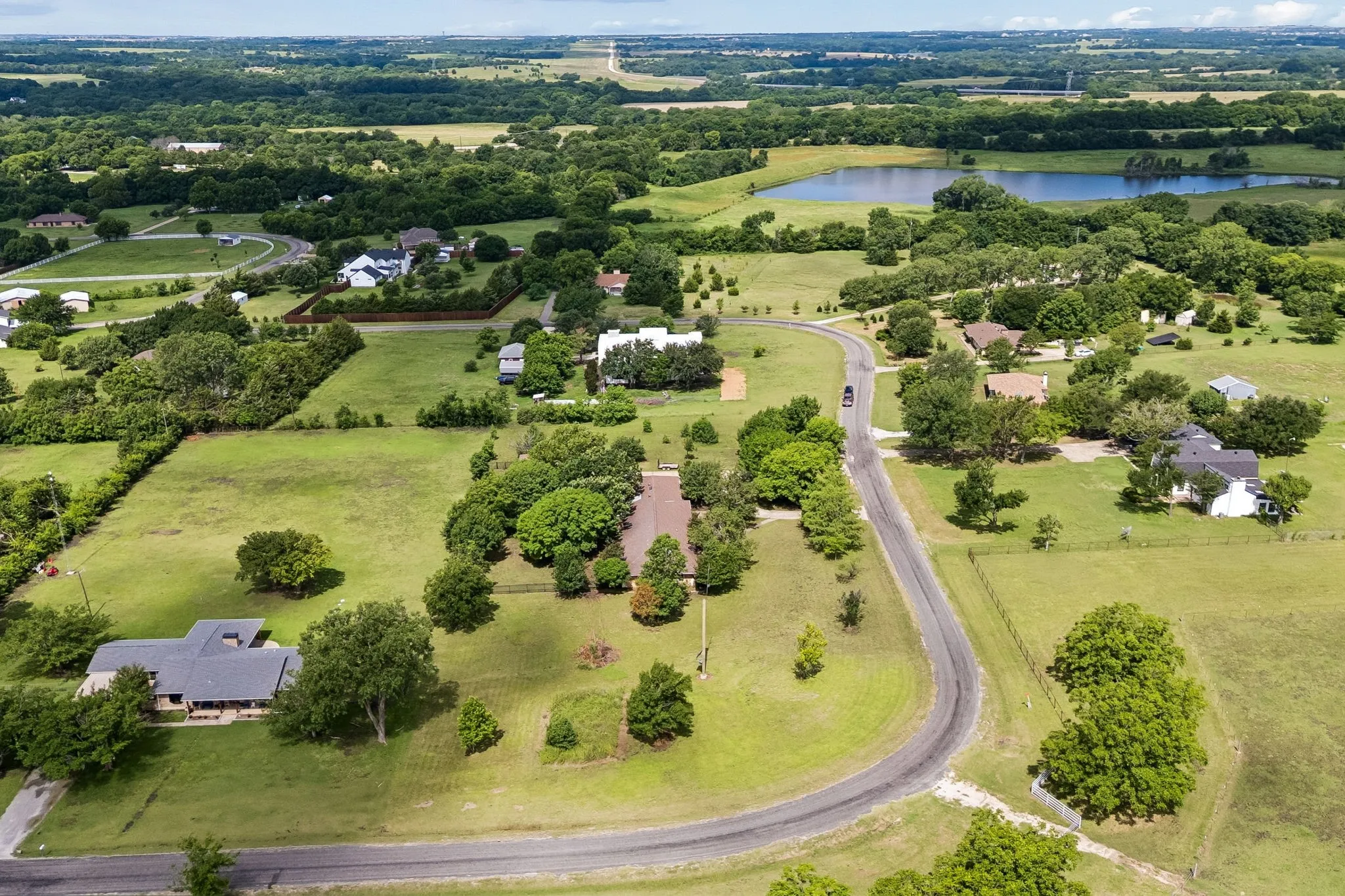 Single Family Residence For Sale in Collin County , 5291 Pecan Place Drive, Mc Kinney, Texas 75071, 4 Bedroom, 3 Bathroom, 2 Garage spaces, 3,480 Sqft, built in 1984, mls#21179951, Real Estate Agent in Mc Kinney, Homes For Sale in Collin county, Homes For Sale in Mc Kinney, Realtor in Mc Kinney Texas, Real Estate Brokerage Independent Realty Texas, Luminita Cordes Realtor