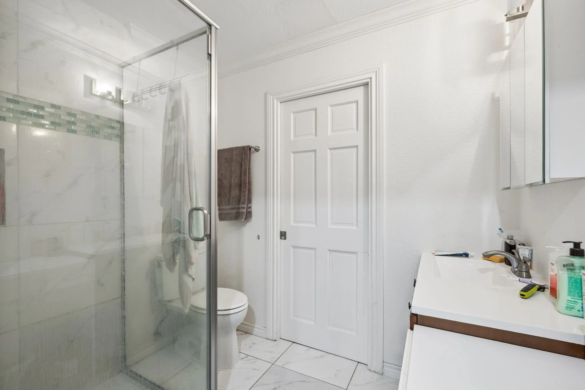 1/1 Studio Apartment / MIL Suite