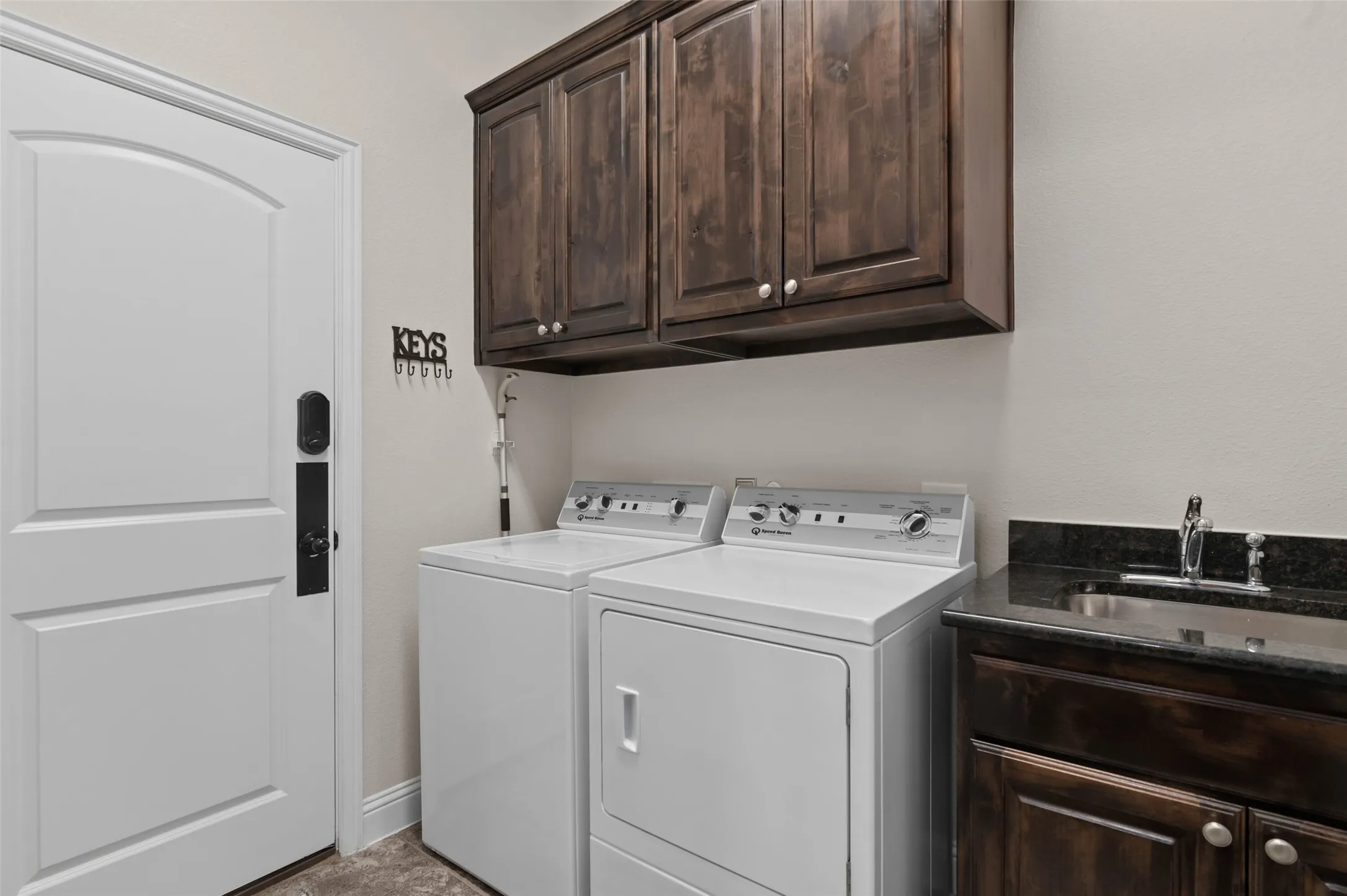 Single Family Residence For Sale in Collin County , 5044 Dogwood Drive, Celina, Texas 75009, 4 Bedroom, 3 Bathroom, 3 Garage spaces, 2,550 Sqft, built in 2014, mls#21302165, Real Estate Agent in Celina, Homes For Sale in Collin county, Homes For Sale in Celina, Realtor in Celina Texas, Real Estate Brokerage Independent Realty Texas, Luminita Cordes Realtor
