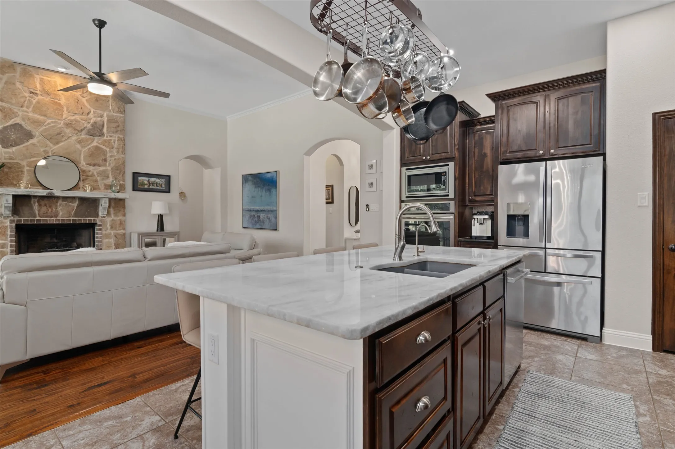 Single Family Residence For Sale in Collin County , 5044 Dogwood Drive, Celina, Texas 75009, 4 Bedroom, 3 Bathroom, 3 Garage spaces, 2,550 Sqft, built in 2014, mls#21302165, Real Estate Agent in Celina, Homes For Sale in Collin county, Homes For Sale in Celina, Realtor in Celina Texas, Real Estate Brokerage Independent Realty Texas, Luminita Cordes Realtor