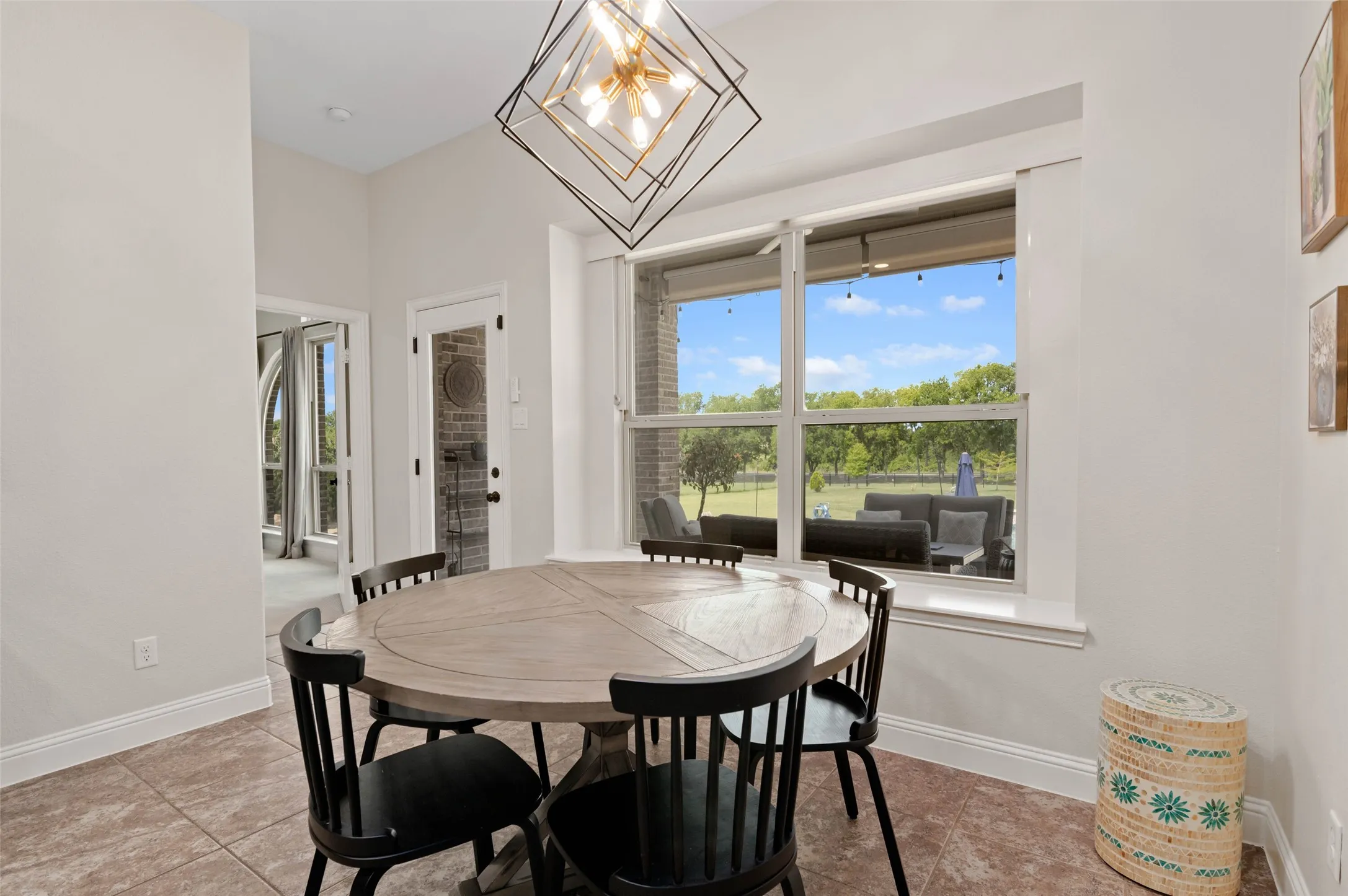 Single Family Residence For Sale in Collin County , 5044 Dogwood Drive, Celina, Texas 75009, 4 Bedroom, 3 Bathroom, 3 Garage spaces, 2,550 Sqft, built in 2014, mls#21302165, Real Estate Agent in Celina, Homes For Sale in Collin county, Homes For Sale in Celina, Realtor in Celina Texas, Real Estate Brokerage Independent Realty Texas, Luminita Cordes Realtor