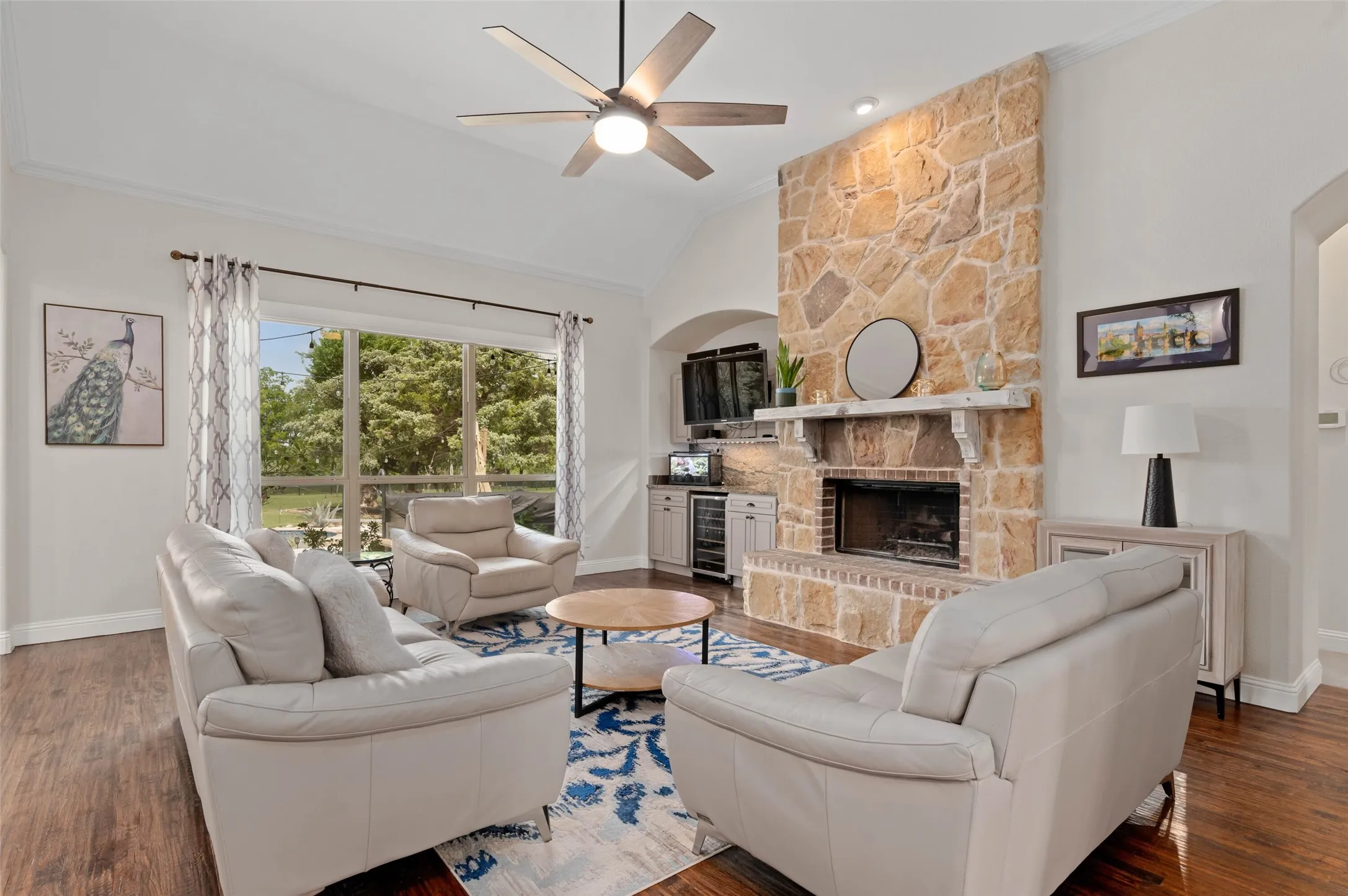 Single Family Residence For Sale in Collin County , 5044 Dogwood Drive, Celina, Texas 75009, 4 Bedroom, 3 Bathroom, 3 Garage spaces, 2,550 Sqft, built in 2014, mls#21302165, Real Estate Agent in Celina, Homes For Sale in Collin county, Homes For Sale in Celina, Realtor in Celina Texas, Real Estate Brokerage Independent Realty Texas, Luminita Cordes Realtor