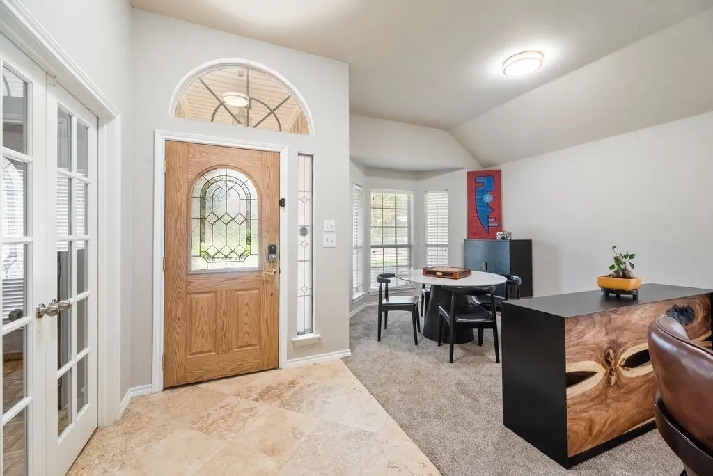 Single Family Residence For Sale in Tarrant County , 4736 Emerald Trace Way, Fort Worth, Texas 76244, 4 Bedroom, 2 Bathroom, 2 Garage spaces, 2,416 Sqft, built in 2001, mls#21307265, Real Estate Agent in Fort Worth, Homes For Sale in Tarrant county, Homes For Sale in Fort Worth, Realtor in Fort Worth Texas, Real Estate Brokerage Independent Realty Texas, Luminita Cordes Realtor