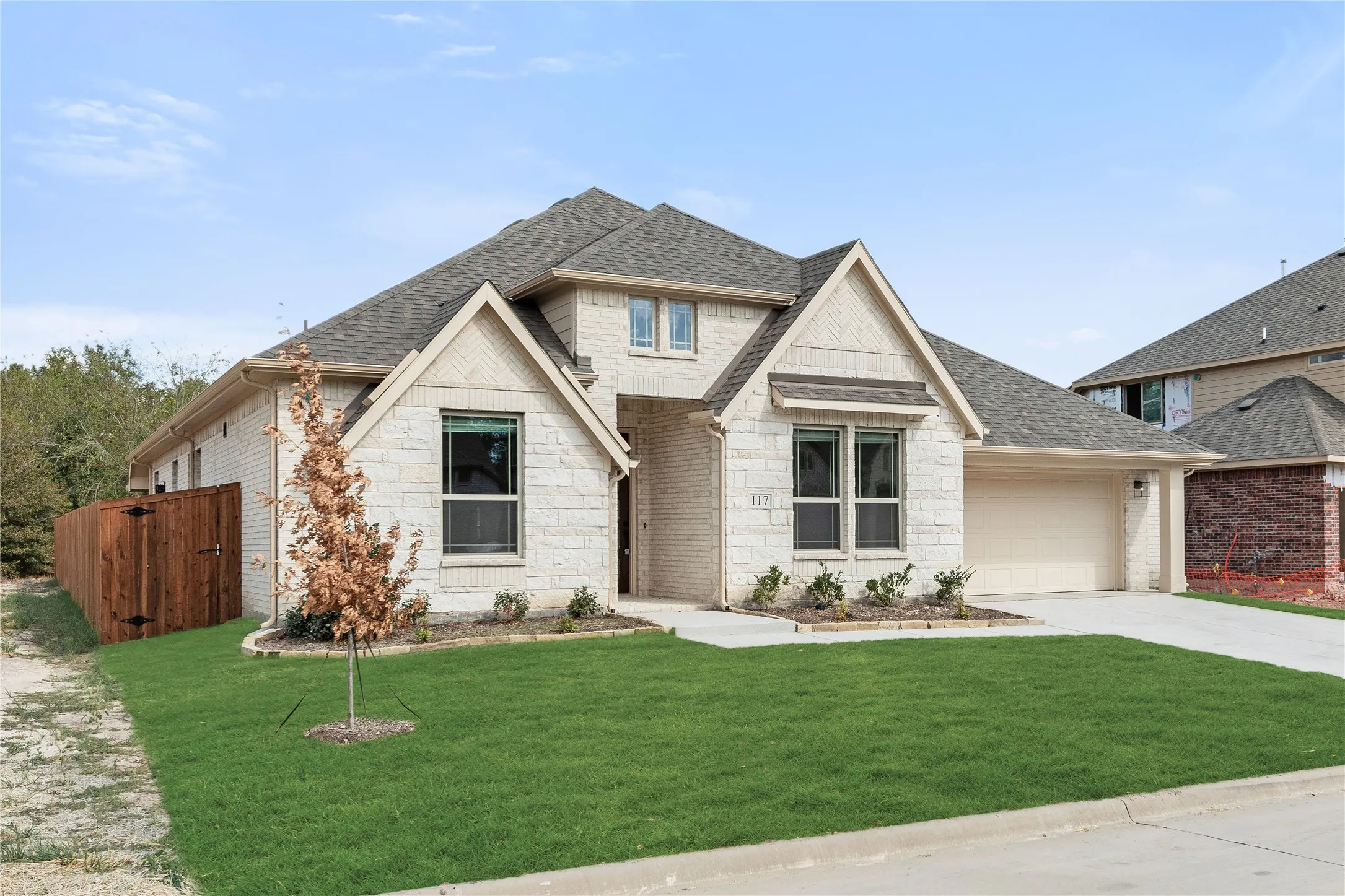 Single Family Residence For Sale in Hunt County , 117 Saddlewood Trail, Commerce, Texas 75428, 3 Bedroom, 3 Bathroom, 2 Garage spaces, 2,527 Sqft, built in 2026, mls#21307292, Real Estate Agent in Commerce, Homes For Sale in Hunt county, Homes For Sale in Commerce, Realtor in Commerce Texas, Real Estate Brokerage Independent Realty Texas, Luminita Cordes Realtor