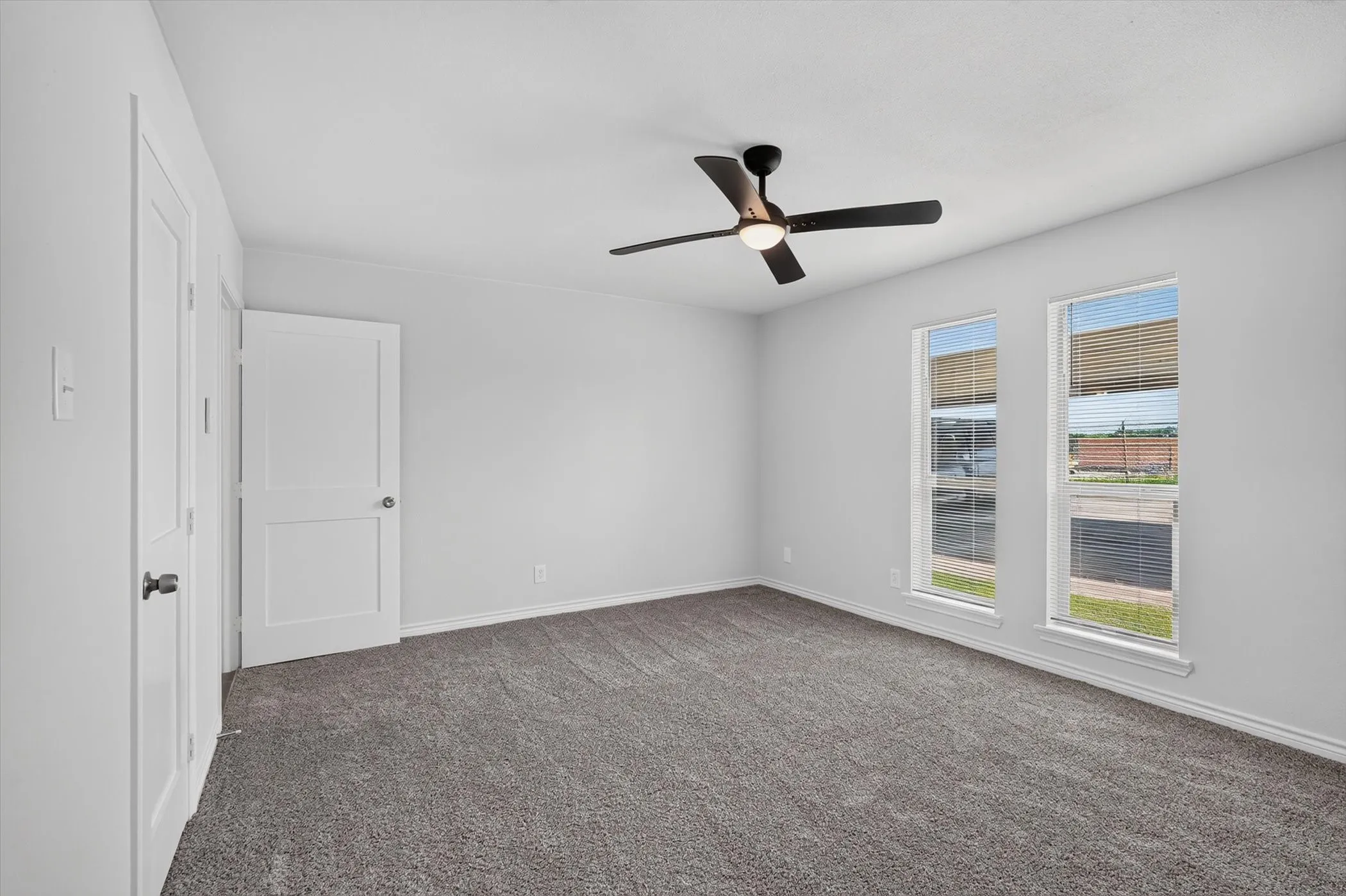 Condominium For Sale in Dallas County , 4652 Matilda Street D, Dallas, Texas 75206, 1 Bedroom, 1 Bathroom, Garage spaces, 738 Sqft, built in 1968, mls#21307255, Real Estate Agent in Dallas, Homes For Sale in Dallas county, Homes For Sale in Dallas, Realtor in Dallas Texas, Real Estate Brokerage Independent Realty Texas, Luminita Cordes Realtor