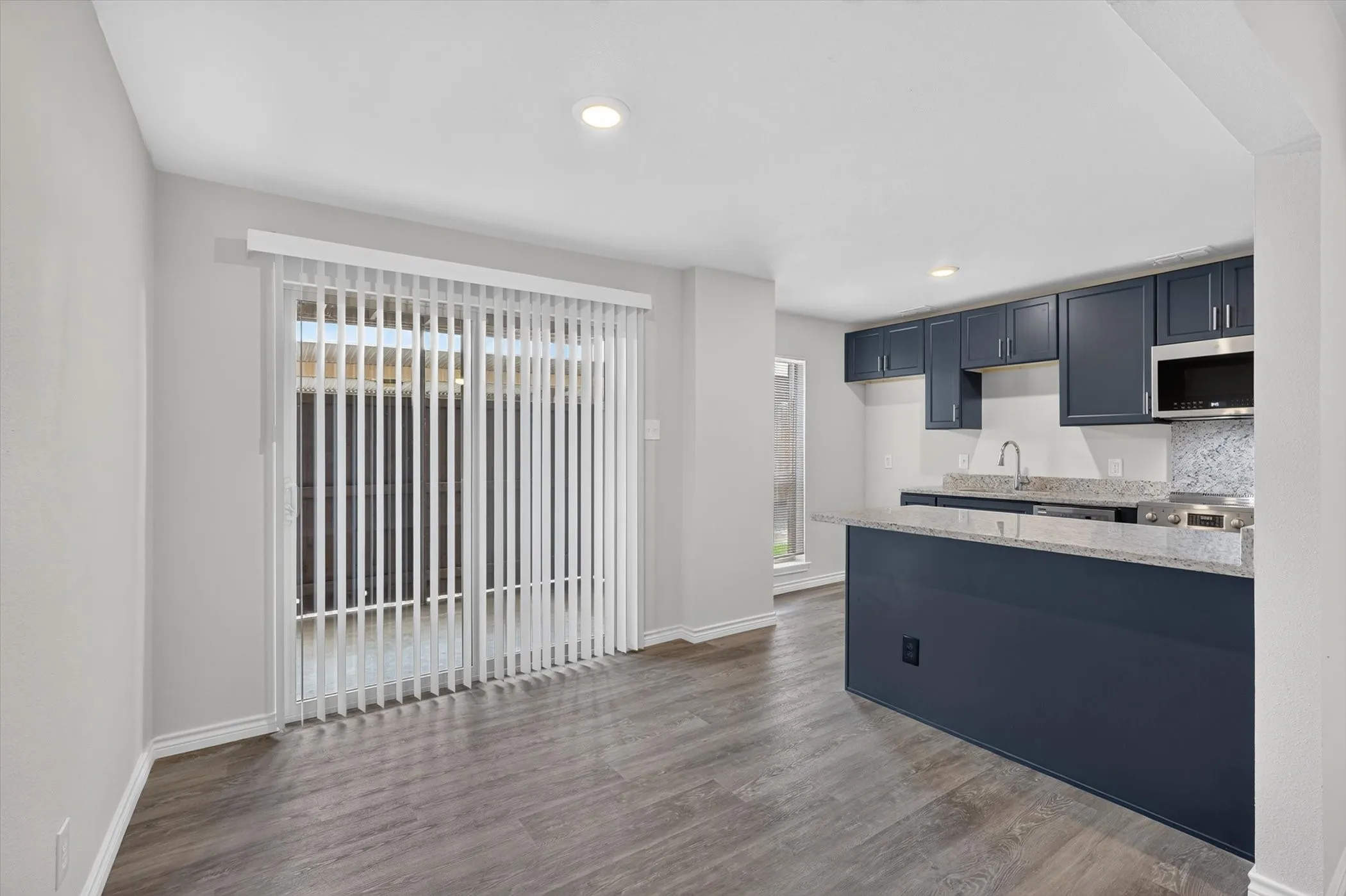 Condominium For Sale in Dallas County , 4652 Matilda Street D, Dallas, Texas 75206, 1 Bedroom, 1 Bathroom, Garage spaces, 738 Sqft, built in 1968, mls#21307255, Real Estate Agent in Dallas, Homes For Sale in Dallas county, Homes For Sale in Dallas, Realtor in Dallas Texas, Real Estate Brokerage Independent Realty Texas, Luminita Cordes Realtor