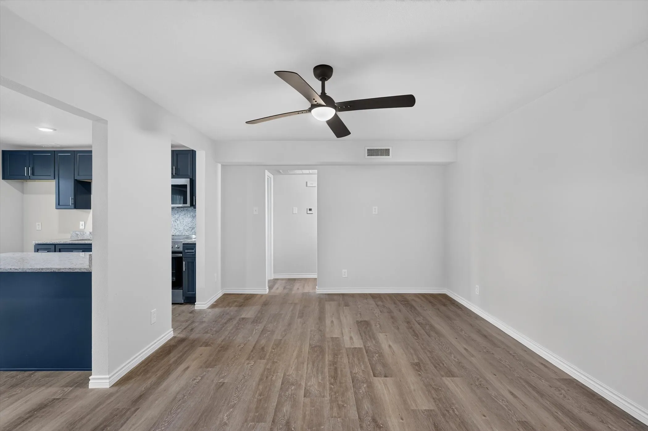 Condominium For Sale in Dallas County , 4652 Matilda Street D, Dallas, Texas 75206, 1 Bedroom, 1 Bathroom, Garage spaces, 738 Sqft, built in 1968, mls#21307255, Real Estate Agent in Dallas, Homes For Sale in Dallas county, Homes For Sale in Dallas, Realtor in Dallas Texas, Real Estate Brokerage Independent Realty Texas, Luminita Cordes Realtor
