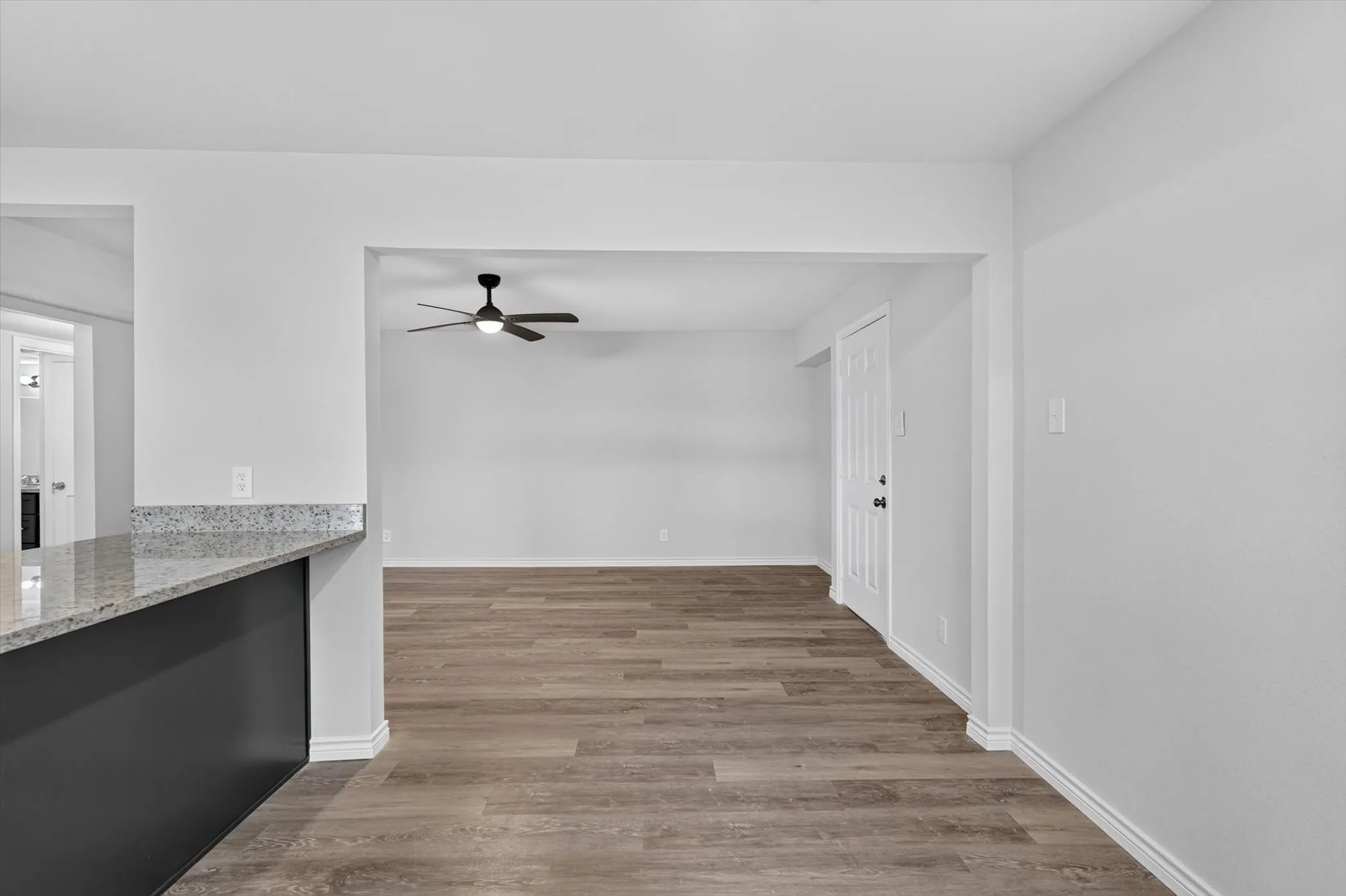 Condominium For Sale in Dallas County , 4652 Matilda Street D, Dallas, Texas 75206, 1 Bedroom, 1 Bathroom, Garage spaces, 738 Sqft, built in 1968, mls#21307255, Real Estate Agent in Dallas, Homes For Sale in Dallas county, Homes For Sale in Dallas, Realtor in Dallas Texas, Real Estate Brokerage Independent Realty Texas, Luminita Cordes Realtor