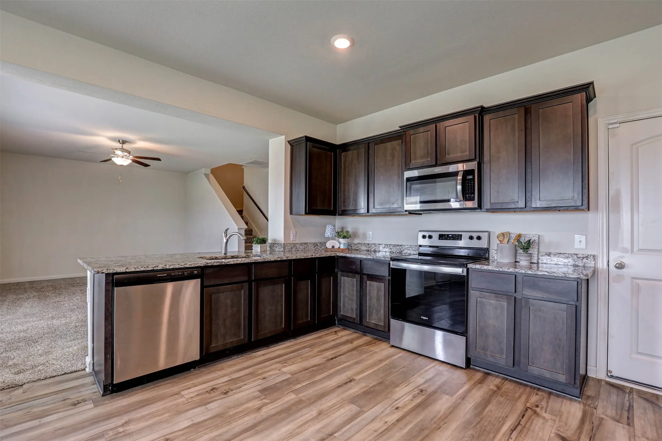 Single Family Residence For Sale in Wise County , 203 Drifter Drive, Newark, Texas 76071, 3 Bedroom, 3 Bathroom, 2 Garage spaces, 2,034 Sqft, built in 2022, mls#21307232, Real Estate Agent in Newark, Homes For Sale in Wise county, Homes For Sale in Newark, Realtor in Newark Texas, Real Estate Brokerage Independent Realty Texas, Luminita Cordes Realtor