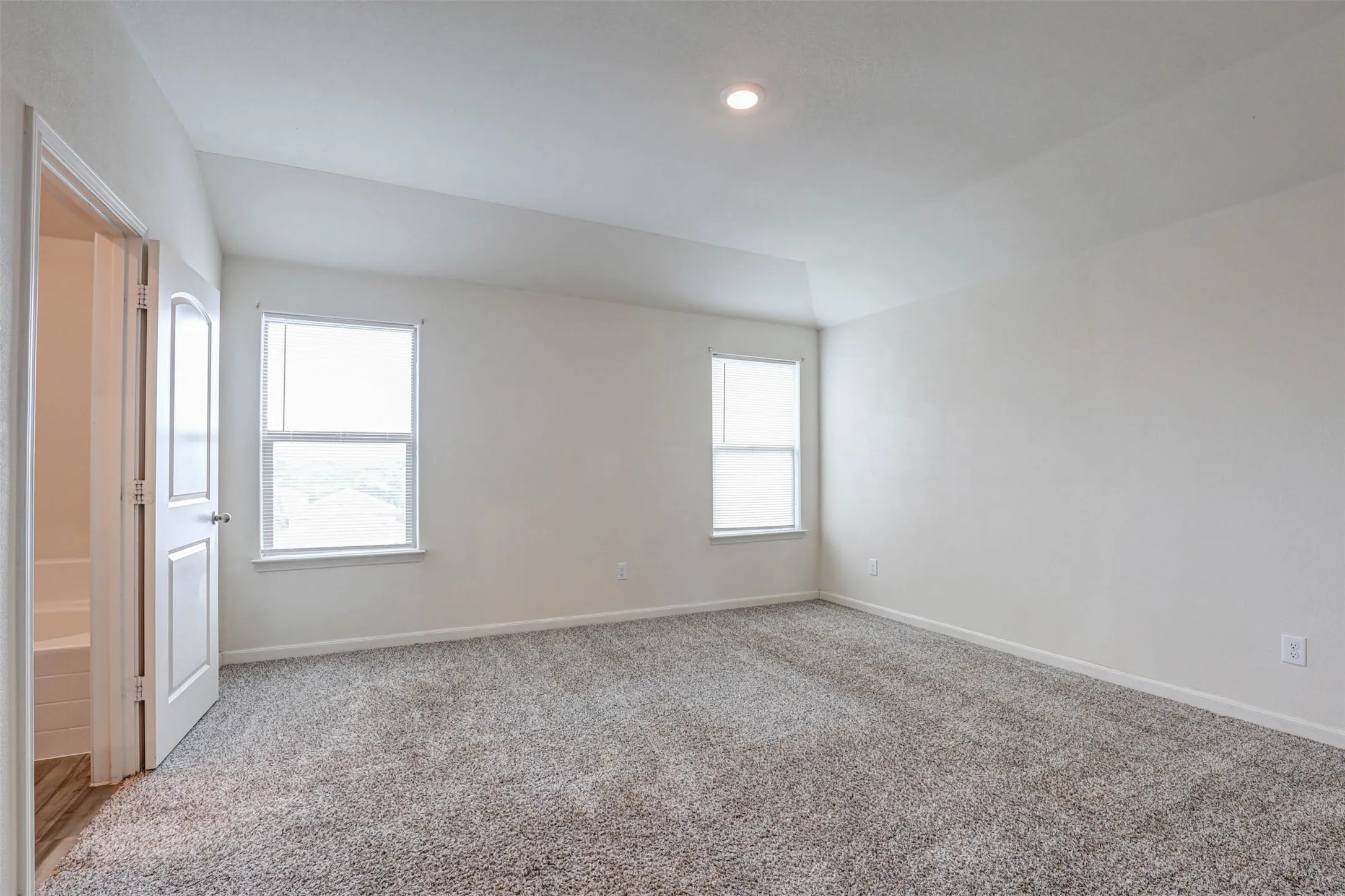 Single Family Residence For Sale in Wise County , 203 Drifter Drive, Newark, Texas 76071, 3 Bedroom, 3 Bathroom, 2 Garage spaces, 2,034 Sqft, built in 2022, mls#21307232, Real Estate Agent in Newark, Homes For Sale in Wise county, Homes For Sale in Newark, Realtor in Newark Texas, Real Estate Brokerage Independent Realty Texas, Luminita Cordes Realtor