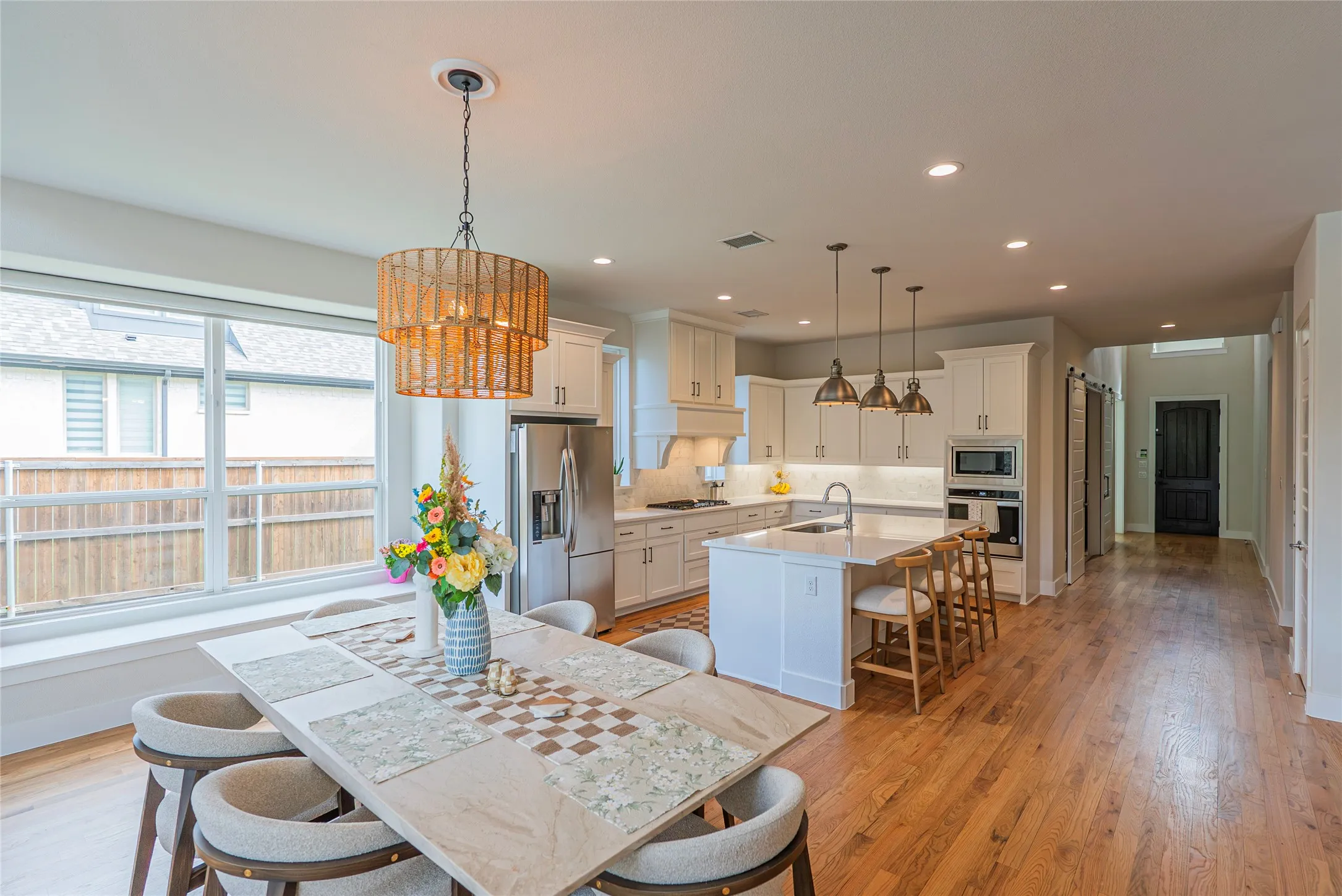 Single Family Residence For Sale in Denton County , 15871 Lucy Lane, Frisco, Texas 75033, 4 Bedroom, 4 Bathroom, 3 Garage spaces, 3,694 Sqft, built in 2019, mls#21307299, Real Estate Agent in Frisco, Homes For Sale in Denton county, Homes For Sale in Frisco, Realtor in Frisco Texas, Real Estate Brokerage Independent Realty Texas, Luminita Cordes Realtor