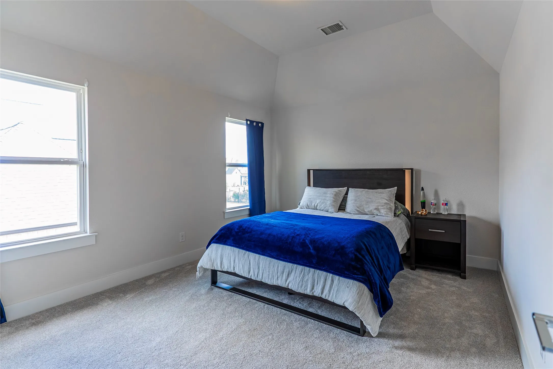 Single Family Residence For Sale in Denton County , 15871 Lucy Lane, Frisco, Texas 75033, 4 Bedroom, 4 Bathroom, 3 Garage spaces, 3,694 Sqft, built in 2019, mls#21307299, Real Estate Agent in Frisco, Homes For Sale in Denton county, Homes For Sale in Frisco, Realtor in Frisco Texas, Real Estate Brokerage Independent Realty Texas, Luminita Cordes Realtor