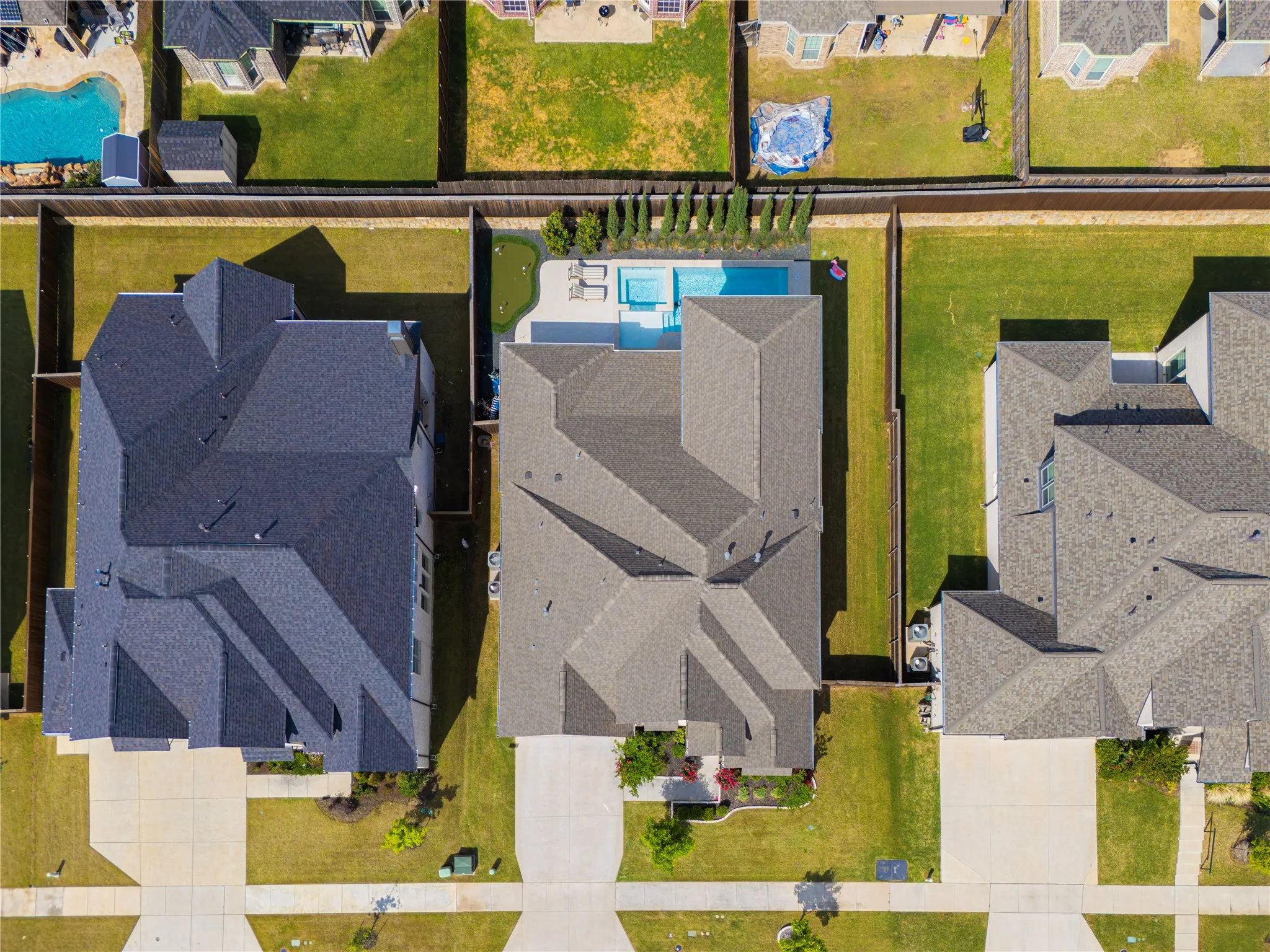 Single Family Residence For Sale in Denton County , 15871 Lucy Lane, Frisco, Texas 75033, 4 Bedroom, 4 Bathroom, 3 Garage spaces, 3,694 Sqft, built in 2019, mls#21307299, Real Estate Agent in Frisco, Homes For Sale in Denton county, Homes For Sale in Frisco, Realtor in Frisco Texas, Real Estate Brokerage Independent Realty Texas, Luminita Cordes Realtor