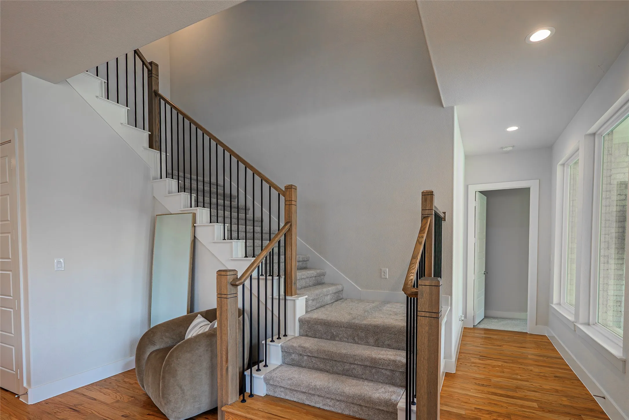 Single Family Residence For Sale in Denton County , 15871 Lucy Lane, Frisco, Texas 75033, 4 Bedroom, 4 Bathroom, 3 Garage spaces, 3,694 Sqft, built in 2019, mls#21307299, Real Estate Agent in Frisco, Homes For Sale in Denton county, Homes For Sale in Frisco, Realtor in Frisco Texas, Real Estate Brokerage Independent Realty Texas, Luminita Cordes Realtor