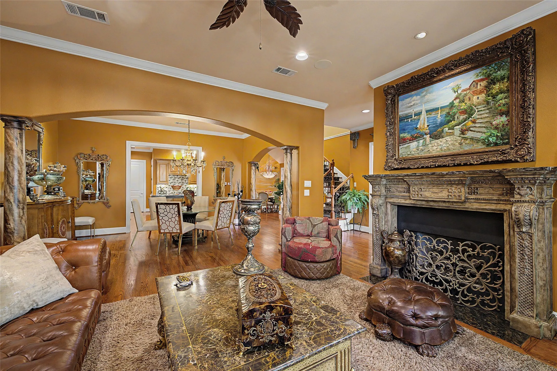 Townhouse For Sale in Tarrant County , 2713 Calder Court, Fort Worth, Texas 76107, 3 Bedroom, 5 Bathroom, 2 Garage spaces, 3,340 Sqft, built in 2007, mls#21284536, Real Estate Agent in Fort Worth, Homes For Sale in Tarrant county, Homes For Sale in Fort Worth, Realtor in Fort Worth Texas, Real Estate Brokerage Independent Realty Texas, Luminita Cordes Realtor