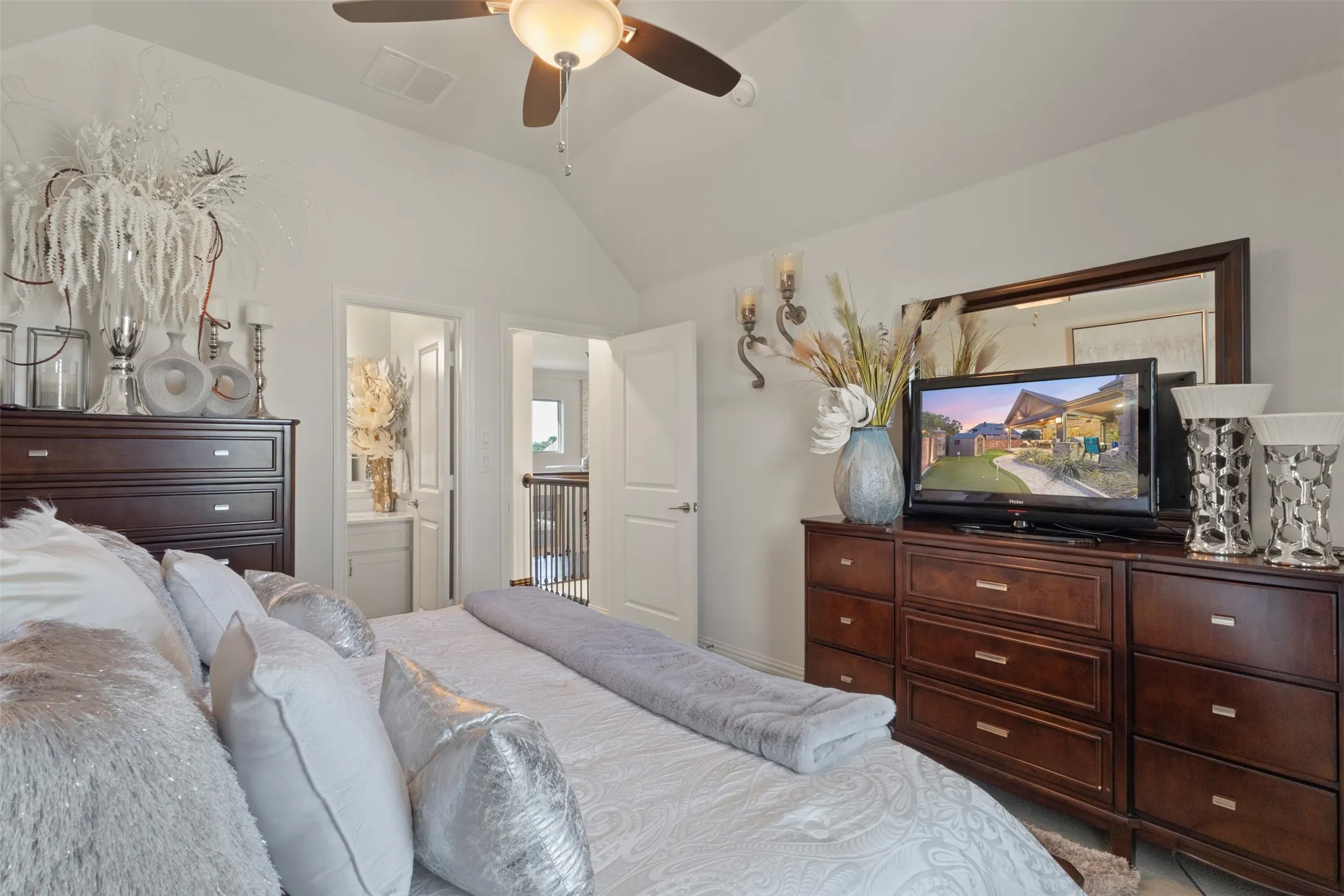 Single Family Residence For Sale in Collin County , 1741 Cypress Lake Lane, Prosper, Texas 75078, 5 Bedroom, 6 Bathroom, 3 Garage spaces, 4,344 Sqft, built in 2019, mls#21305599, Real Estate Agent in Prosper, Homes For Sale in Collin county, Homes For Sale in Prosper, Realtor in Prosper Texas, Real Estate Brokerage Independent Realty Texas, Luminita Cordes Realtor