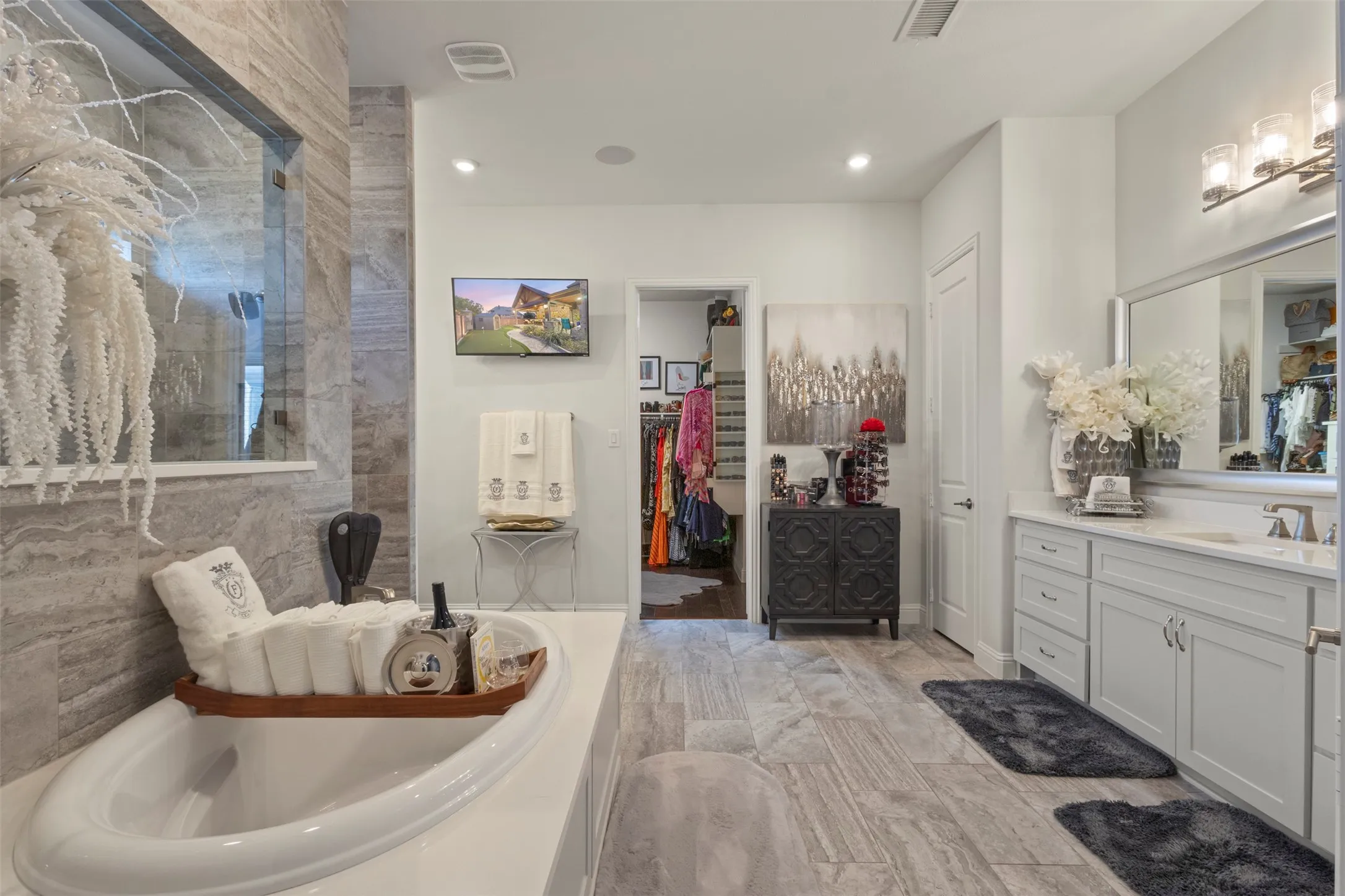 Single Family Residence For Sale in Collin County , 1741 Cypress Lake Lane, Prosper, Texas 75078, 5 Bedroom, 6 Bathroom, 3 Garage spaces, 4,344 Sqft, built in 2019, mls#21305599, Real Estate Agent in Prosper, Homes For Sale in Collin county, Homes For Sale in Prosper, Realtor in Prosper Texas, Real Estate Brokerage Independent Realty Texas, Luminita Cordes Realtor