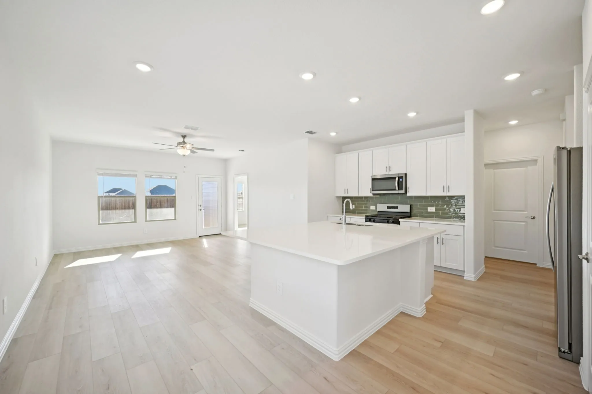 Photo is not of the actual home, but is an inspirational photo of builder’s model home and may depict options, furnishings, and/or decorator features that are not included.