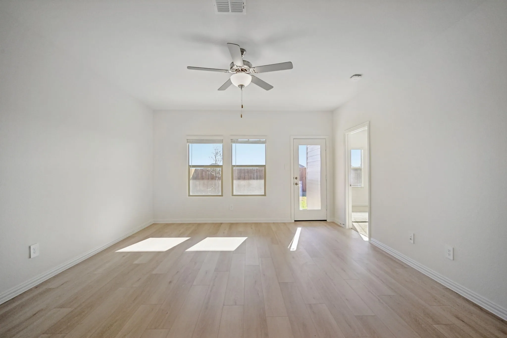 Photo is not of the actual home, but is an inspirational photo of builder’s model home and may depict options, furnishings, and/or decorator features that are not included.