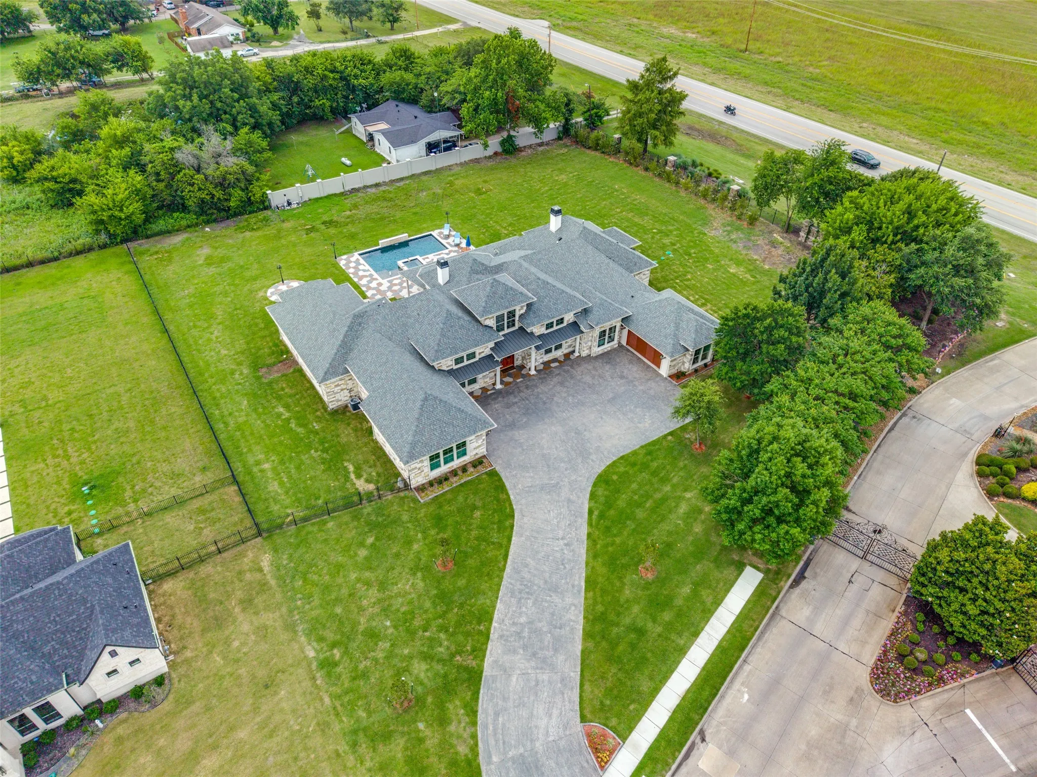 Single Family Residence For Sale in Rockwall County , 1020 Kingsbridge Lane, Mclendon Chisholm, Texas 75032, 4 Bedroom, 4 Bathroom, 4 Garage spaces, 5,498 Sqft, built in 2026, mls#21306199, Real Estate Agent in Mclendon Chisholm, Homes For Sale in Rockwall county, Homes For Sale in Mclendon Chisholm, Realtor in Mclendon Chisholm Texas, Real Estate Brokerage Independent Realty Texas, Luminita Cordes Realtor