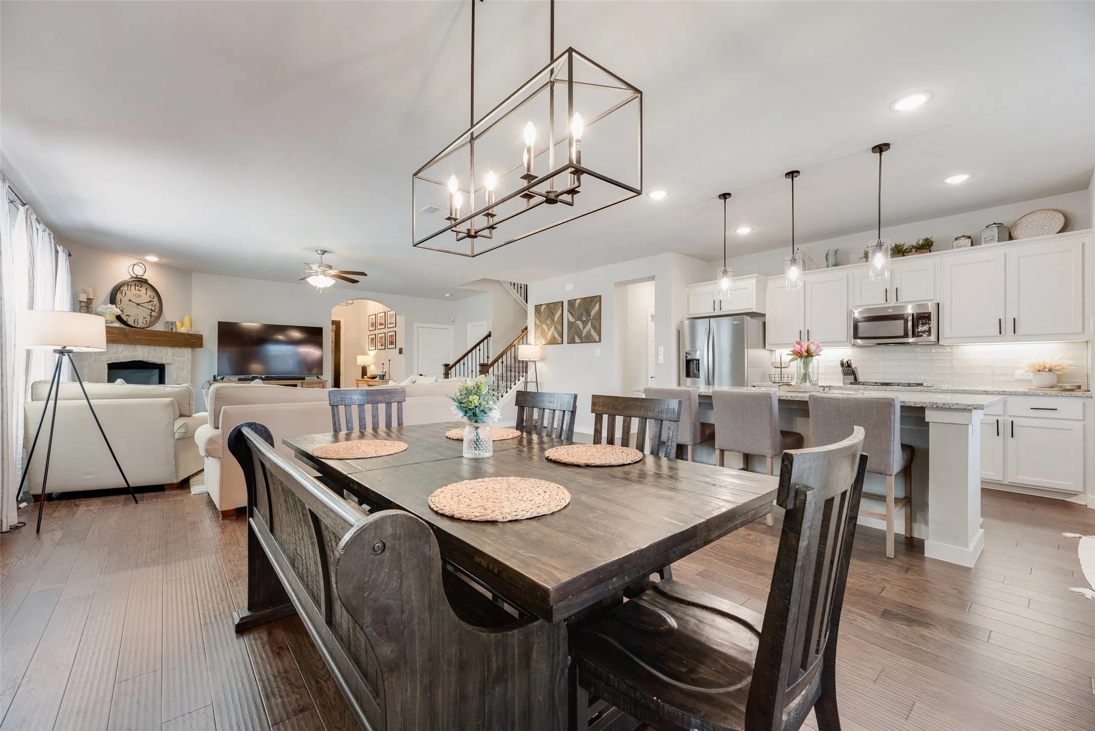 Single Family Residence For Sale in Collin County , 4136 Winslow Drive, Celina, Texas 75009, 4 Bedroom, 3 Bathroom, 2 Garage spaces, 2,503 Sqft, built in 2018, mls#21306972, Real Estate Agent in Celina, Homes For Sale in Collin county, Homes For Sale in Celina, Realtor in Celina Texas, Real Estate Brokerage Independent Realty Texas, Luminita Cordes Realtor