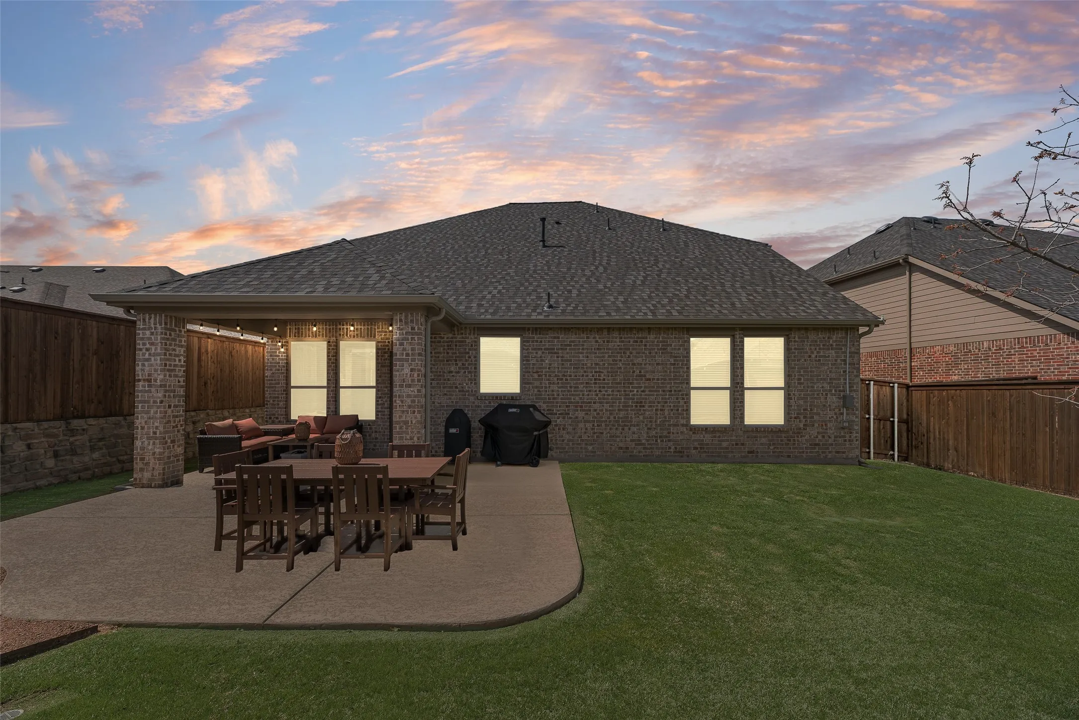 Single Family Residence For Sale in Collin County , 4136 Winslow Drive, Celina, Texas 75009, 4 Bedroom, 3 Bathroom, 2 Garage spaces, 2,503 Sqft, built in 2018, mls#21306972, Real Estate Agent in Celina, Homes For Sale in Collin county, Homes For Sale in Celina, Realtor in Celina Texas, Real Estate Brokerage Independent Realty Texas, Luminita Cordes Realtor