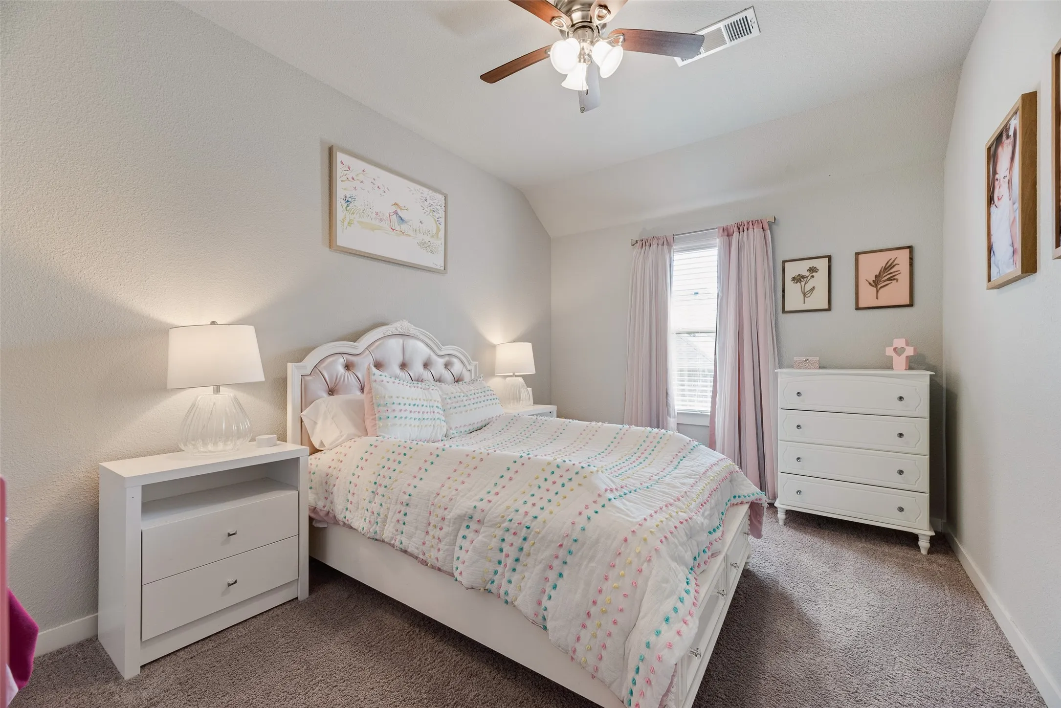 Single Family Residence For Sale in Collin County , 4136 Winslow Drive, Celina, Texas 75009, 4 Bedroom, 3 Bathroom, 2 Garage spaces, 2,503 Sqft, built in 2018, mls#21306972, Real Estate Agent in Celina, Homes For Sale in Collin county, Homes For Sale in Celina, Realtor in Celina Texas, Real Estate Brokerage Independent Realty Texas, Luminita Cordes Realtor