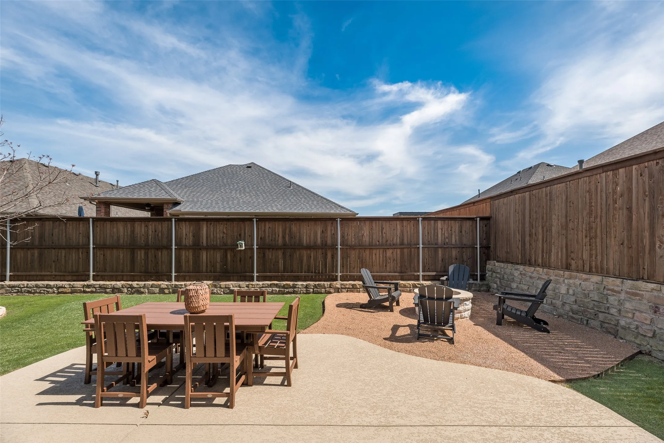 Single Family Residence For Sale in Collin County , 4136 Winslow Drive, Celina, Texas 75009, 4 Bedroom, 3 Bathroom, 2 Garage spaces, 2,503 Sqft, built in 2018, mls#21306972, Real Estate Agent in Celina, Homes For Sale in Collin county, Homes For Sale in Celina, Realtor in Celina Texas, Real Estate Brokerage Independent Realty Texas, Luminita Cordes Realtor