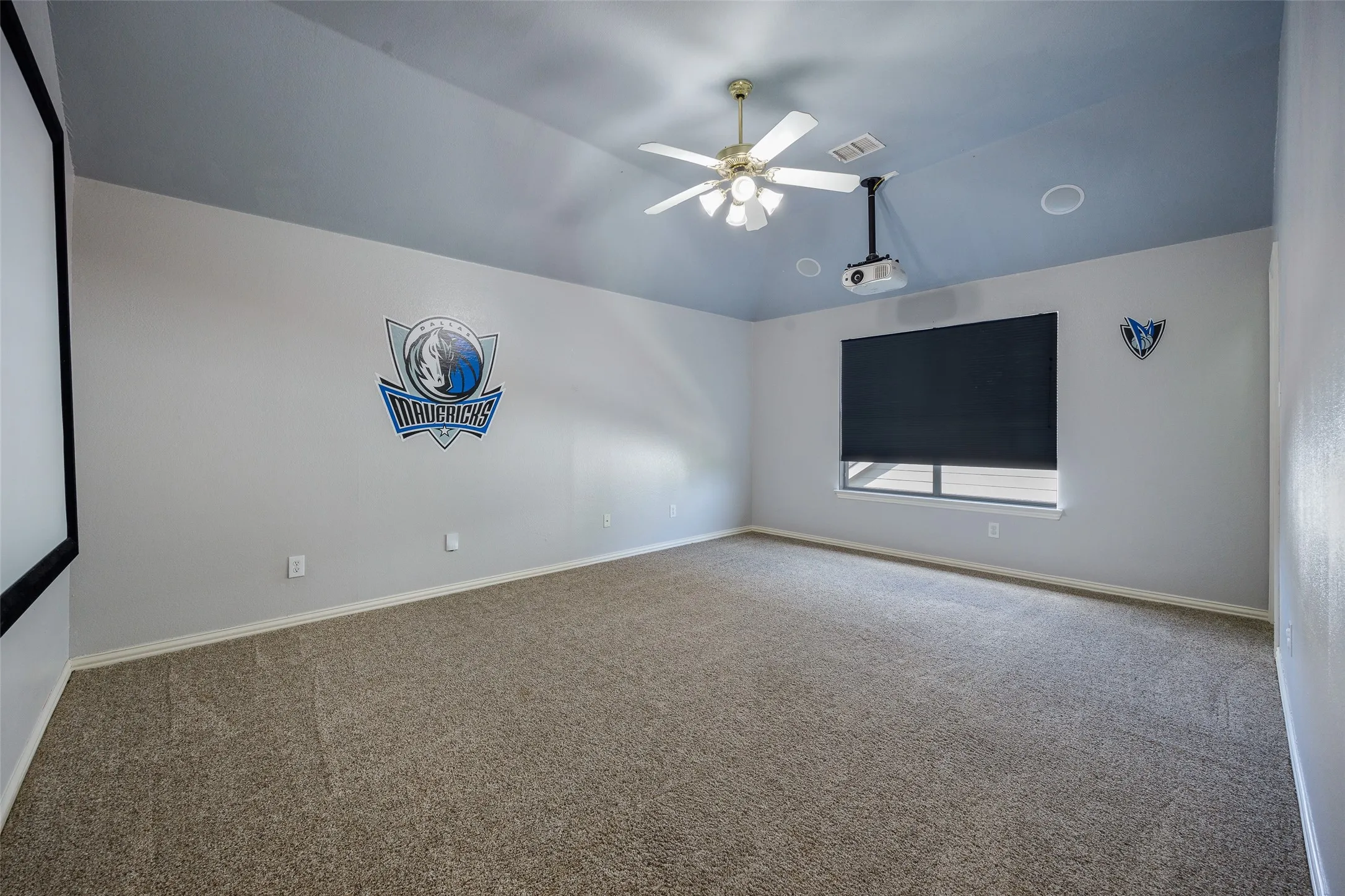 Single Family Residence For Sale in Collin County , 1618 Clear Springs Drive, Allen, Texas 75002, 4 Bedroom, 3 Bathroom, 2 Garage spaces, 3,101 Sqft, built in 2003, mls#21303004, Real Estate Agent in Allen, Homes For Sale in Collin county, Homes For Sale in Allen, Realtor in Allen Texas, Real Estate Brokerage Independent Realty Texas, Luminita Cordes Realtor