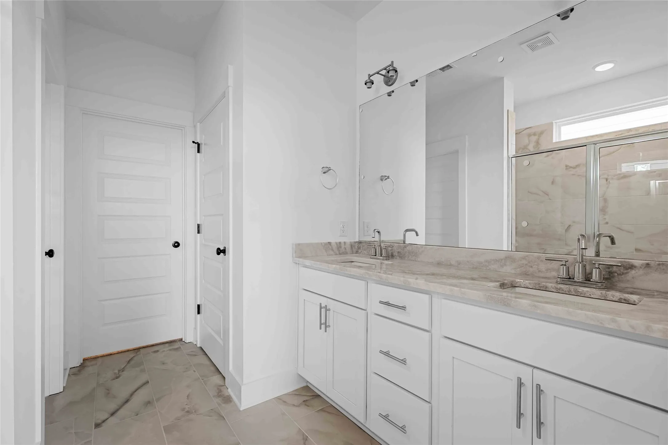 Single Family Residence For Sale in Kaufman County , 3521 Kemp Drive, Heartland, Texas 75114, 4 Bedroom, 4 Bathroom, 2 Garage spaces, 2,417 Sqft, built in 2026, mls#21307326, Real Estate Agent in Heartland, Homes For Sale in Kaufman county, Homes For Sale in Heartland, Realtor in Heartland Texas, Real Estate Brokerage Independent Realty Texas, Luminita Cordes Realtor