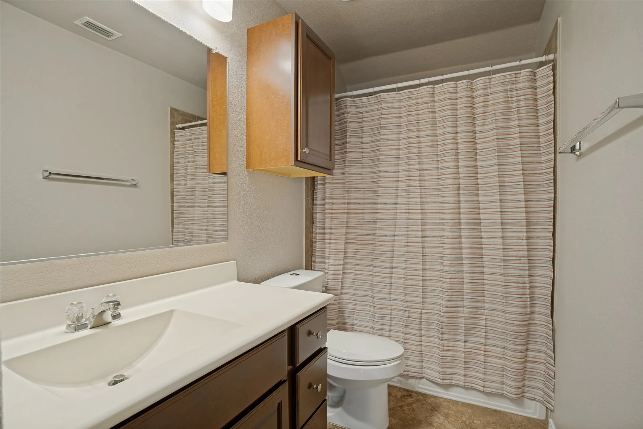 Single Family Residence For Sale in Denton County , 8835 Tucker Street, Cross Roads, Texas 76227, 4 Bedroom, 2 Bathroom, 2 Garage spaces, 1,557 Sqft, built in 2012, mls#21306797, Real Estate Agent in Cross Roads, Homes For Sale in Denton county, Homes For Sale in Cross Roads, Realtor in Cross Roads Texas, Real Estate Brokerage Independent Realty Texas, Luminita Cordes Realtor