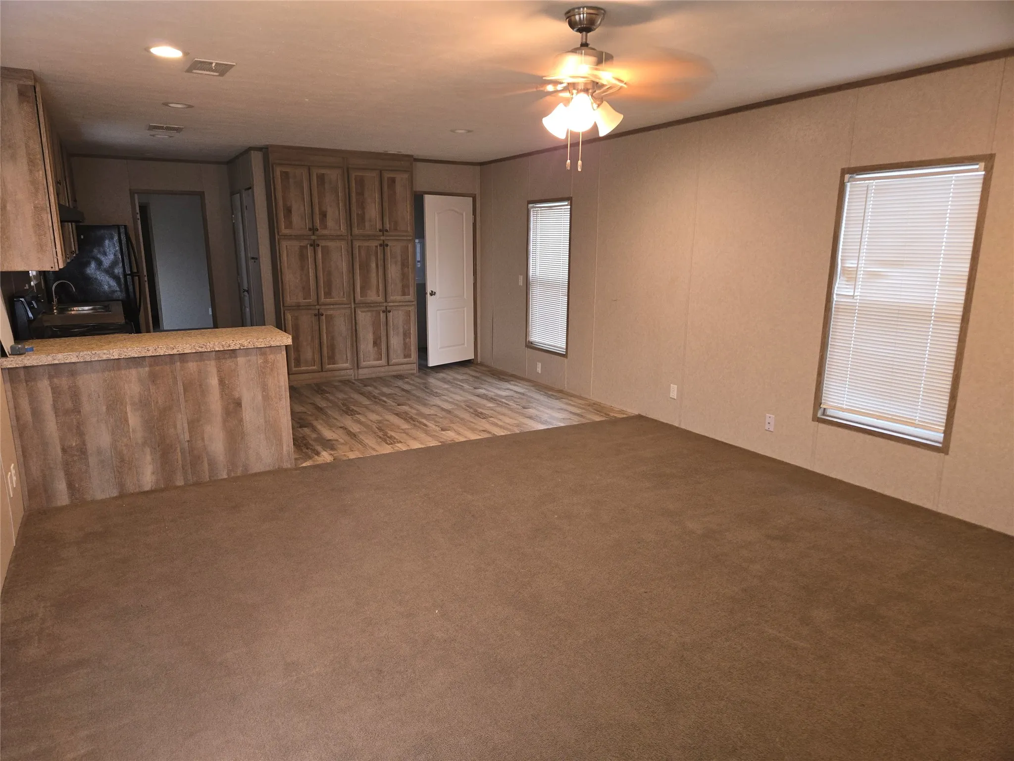 Single Family Residence For Rent in Tarrant County , 1119 breezy oaks Drive 1121-b, Mansfield, Texas 76063, 3 Bedrooms, 2 Bathrooms, Garage spaces, 1,200 Sqft, built in 2018, Price $1,500, mls#21306918, Real Estate Agent in Mansfield, Homes For Rent in Tarrant county, Homes For Rent in Mansfield, Realtor in Mansfield Texas, Real Estate Brokerage Independent Realty Texas, Luminita Cordes Realtor