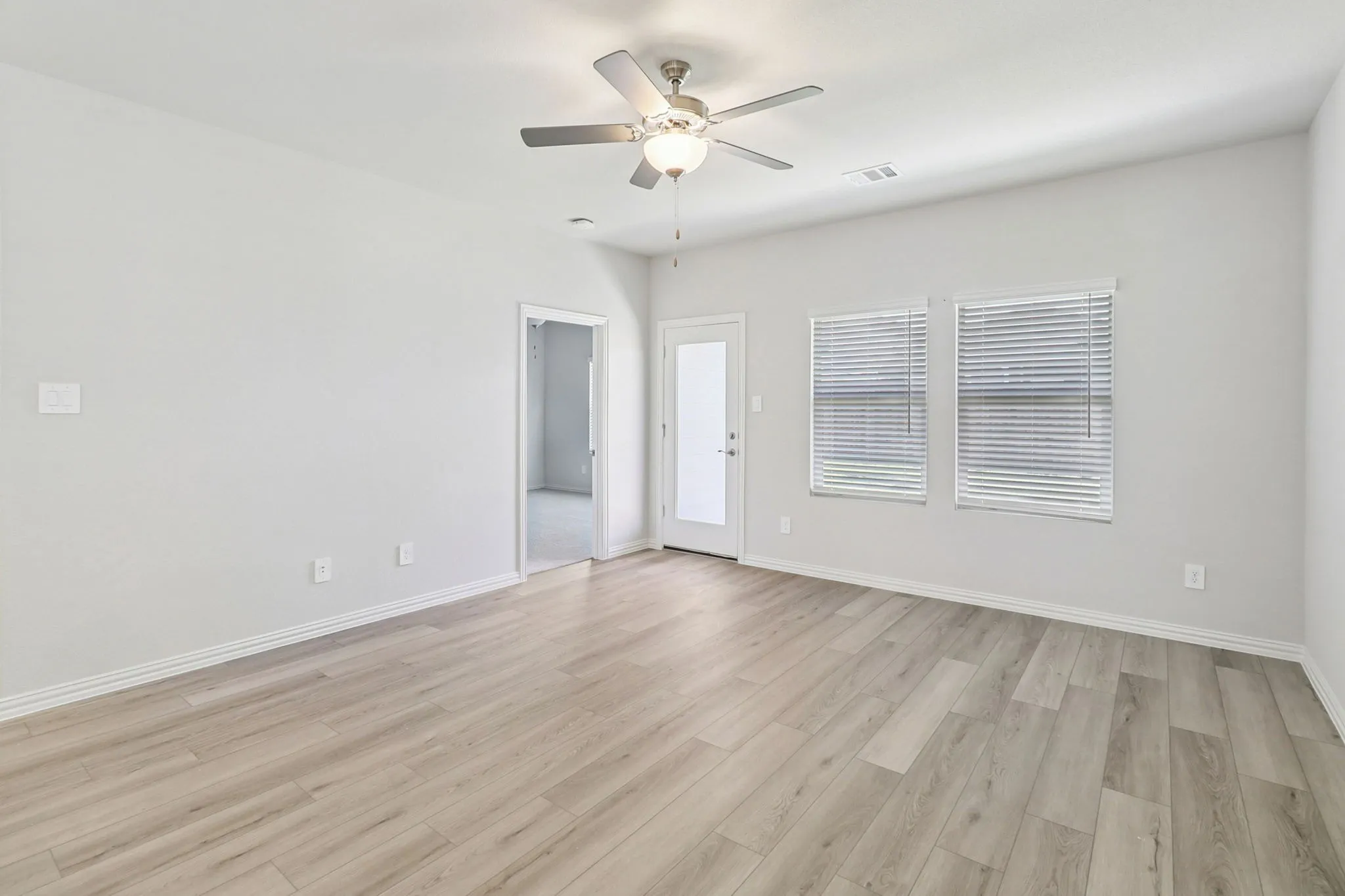 Photo is not of the actual home, but is an inspirational photo of builder’s model home and may depict options, furnishings, and/or decorator features that are not included.