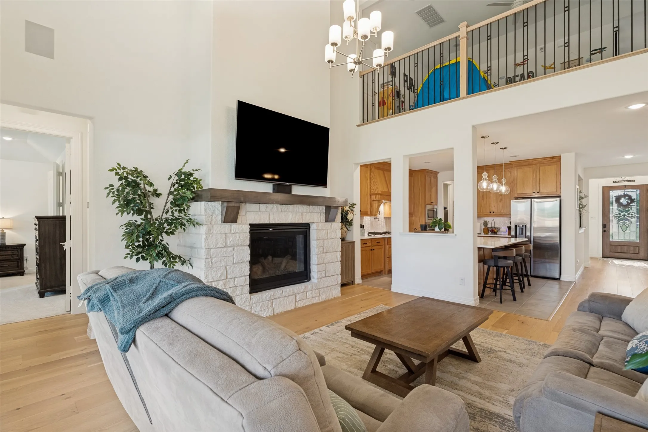 Single Family Residence For Sale in Collin County , 1411 Maplewood Drive, Prosper, Texas 75078, 4 Bedroom, 4 Bathroom, 2 Garage spaces, 3,441 Sqft, built in 2022, mls#21306210, Real Estate Agent in Prosper, Homes For Sale in Collin county, Homes For Sale in Prosper, Realtor in Prosper Texas, Real Estate Brokerage Independent Realty Texas, Luminita Cordes Realtor