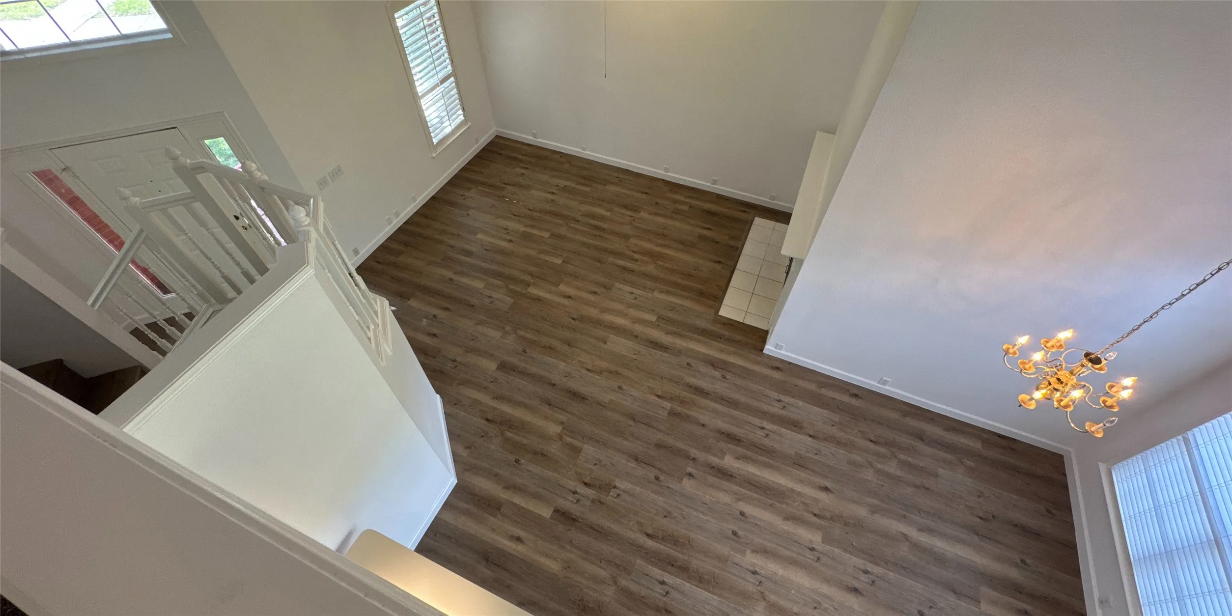 Single Family Residence For Sale in Collin County , 7208 Chateau Drive, Frisco, Texas 75035, 3 Bedroom, 3 Bathroom, 2 Garage spaces, 1,792 Sqft, built in 1995, mls#21307384, Real Estate Agent in Frisco, Homes For Sale in Collin county, Homes For Sale in Frisco, Realtor in Frisco Texas, Real Estate Brokerage Independent Realty Texas, Luminita Cordes Realtor