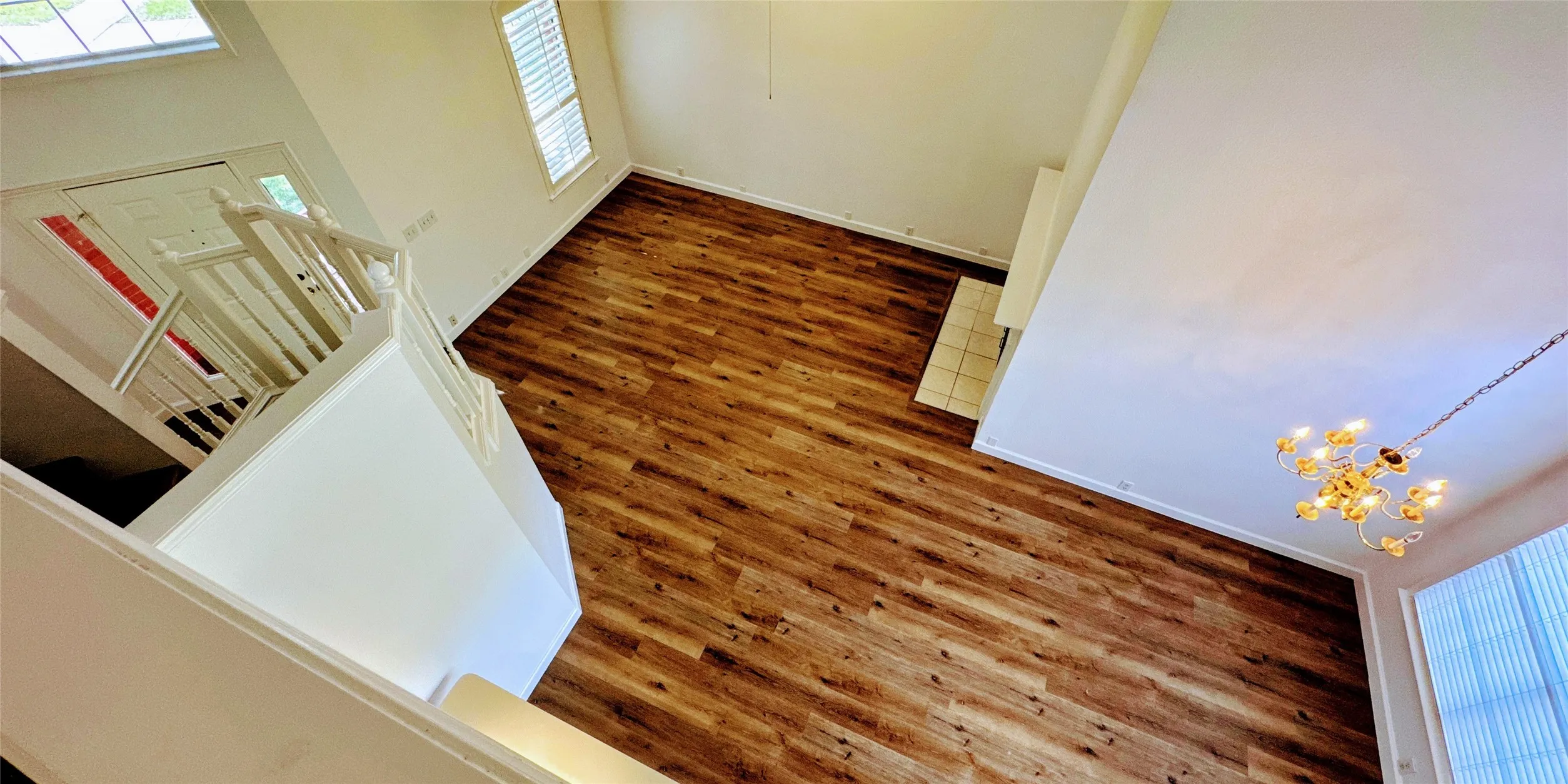 Single Family Residence For Sale in Collin County , 7208 Chateau Drive, Frisco, Texas 75035, 3 Bedroom, 3 Bathroom, 2 Garage spaces, 1,792 Sqft, built in 1995, mls#21307384, Real Estate Agent in Frisco, Homes For Sale in Collin county, Homes For Sale in Frisco, Realtor in Frisco Texas, Real Estate Brokerage Independent Realty Texas, Luminita Cordes Realtor