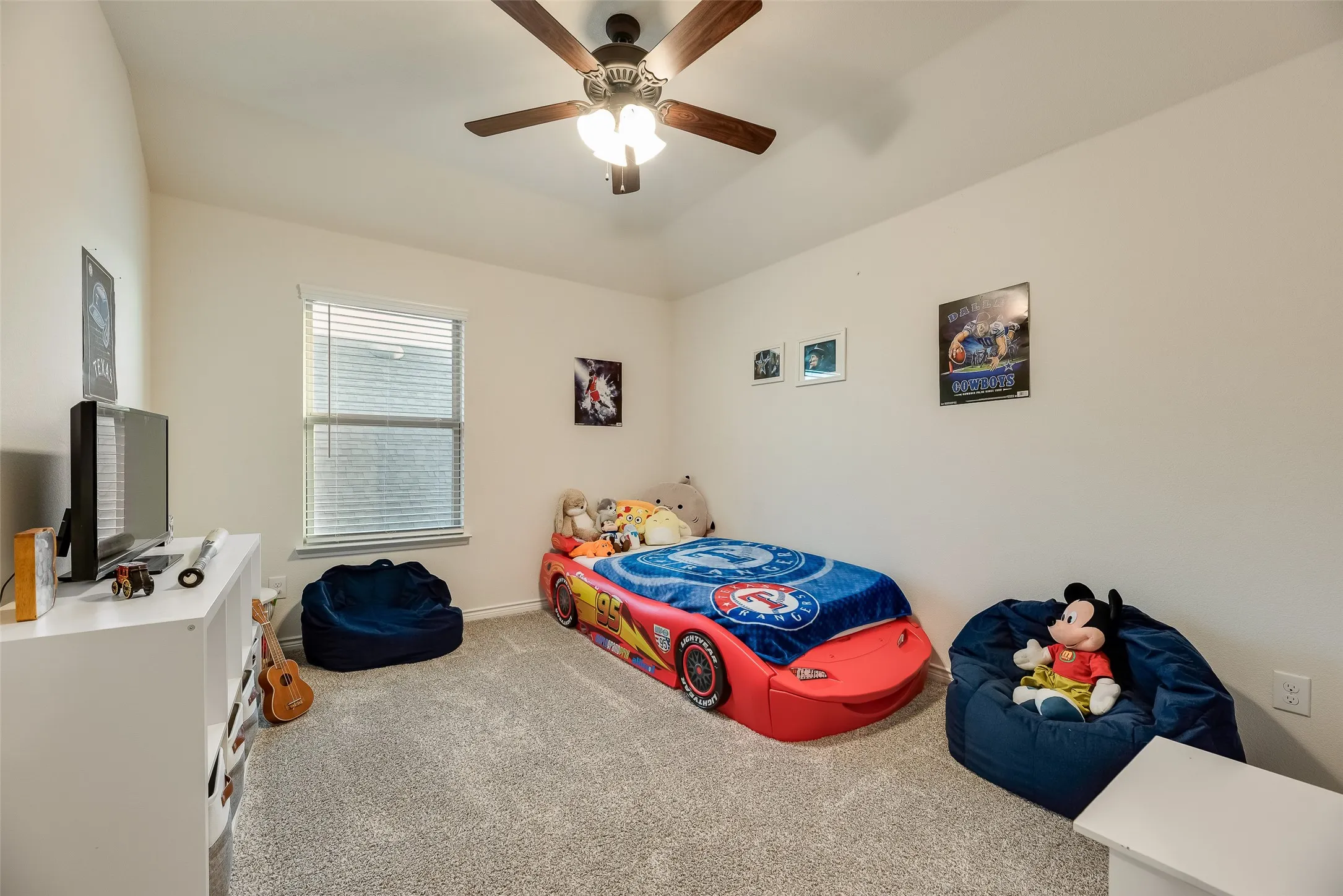 Single Family Residence For Sale in Kaufman County , 1079 Sublime Drive, Heath, Texas 75126, 4 Bedroom, 4 Bathroom, 2 Garage spaces, 3,203 Sqft, built in 2020, Price $449,989, mls#21276995, Real Estate Agent in Heath, Homes For Sale in Kaufman county, Homes For Sale in Heath, Realtor in Heath Texas, Real Estate Brokerage Independent Realty Texas, Luminita Cordes Realtor