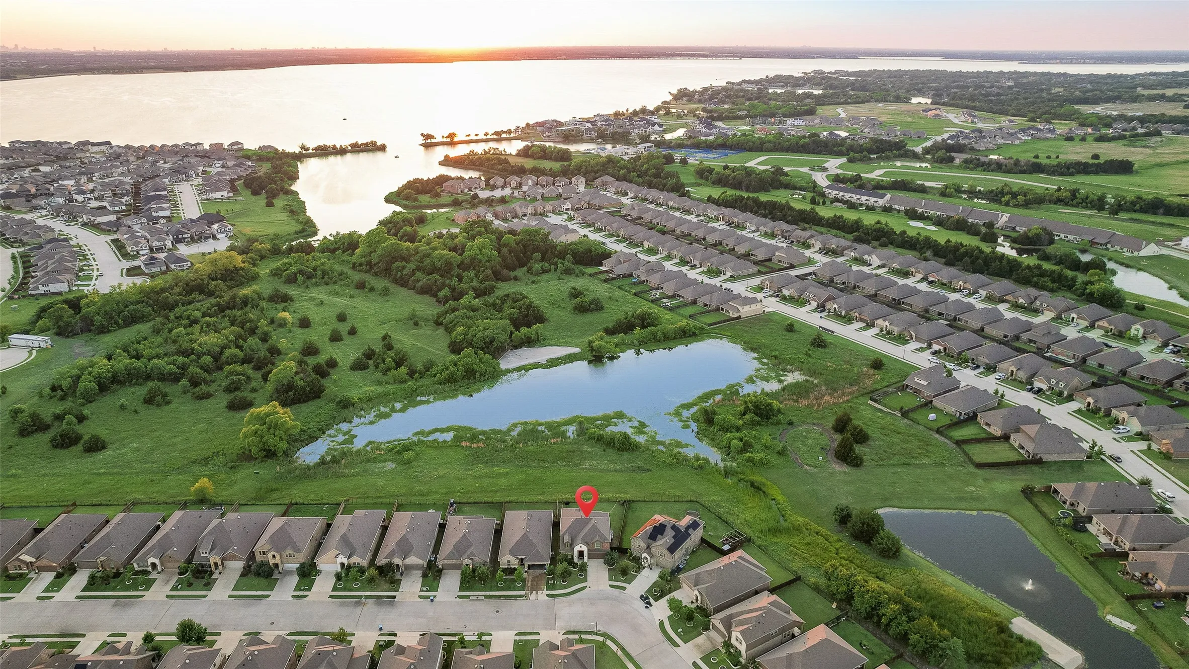 Single Family Residence For Sale in Kaufman County , 1079 Sublime Drive, Heath, Texas 75126, 4 Bedroom, 4 Bathroom, 2 Garage spaces, 3,203 Sqft, built in 2020, Price $449,989, mls#21276995, Real Estate Agent in Heath, Homes For Sale in Kaufman county, Homes For Sale in Heath, Realtor in Heath Texas, Real Estate Brokerage Independent Realty Texas, Luminita Cordes Realtor
