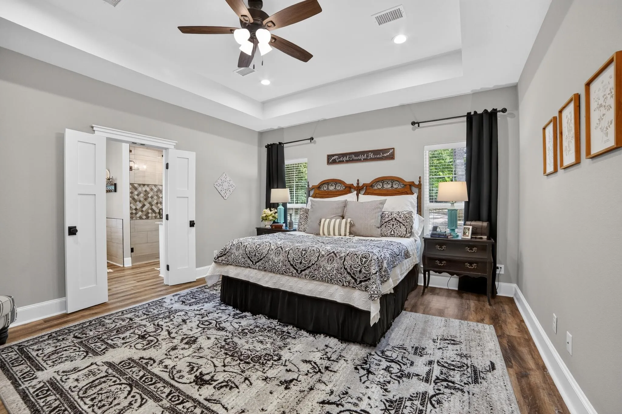 Single Family Residence For Sale in Kaufman County , 125 Oakbend Trail, Mabank, Texas 75147, 4 Bedroom, 3 Bathroom, 3 Garage spaces, 2,857 Sqft, built in 2022, mls#21307355, Real Estate Agent in Mabank, Homes For Sale in Kaufman county, Homes For Sale in Mabank, Realtor in Mabank Texas, Real Estate Brokerage Independent Realty Texas, Luminita Cordes Realtor