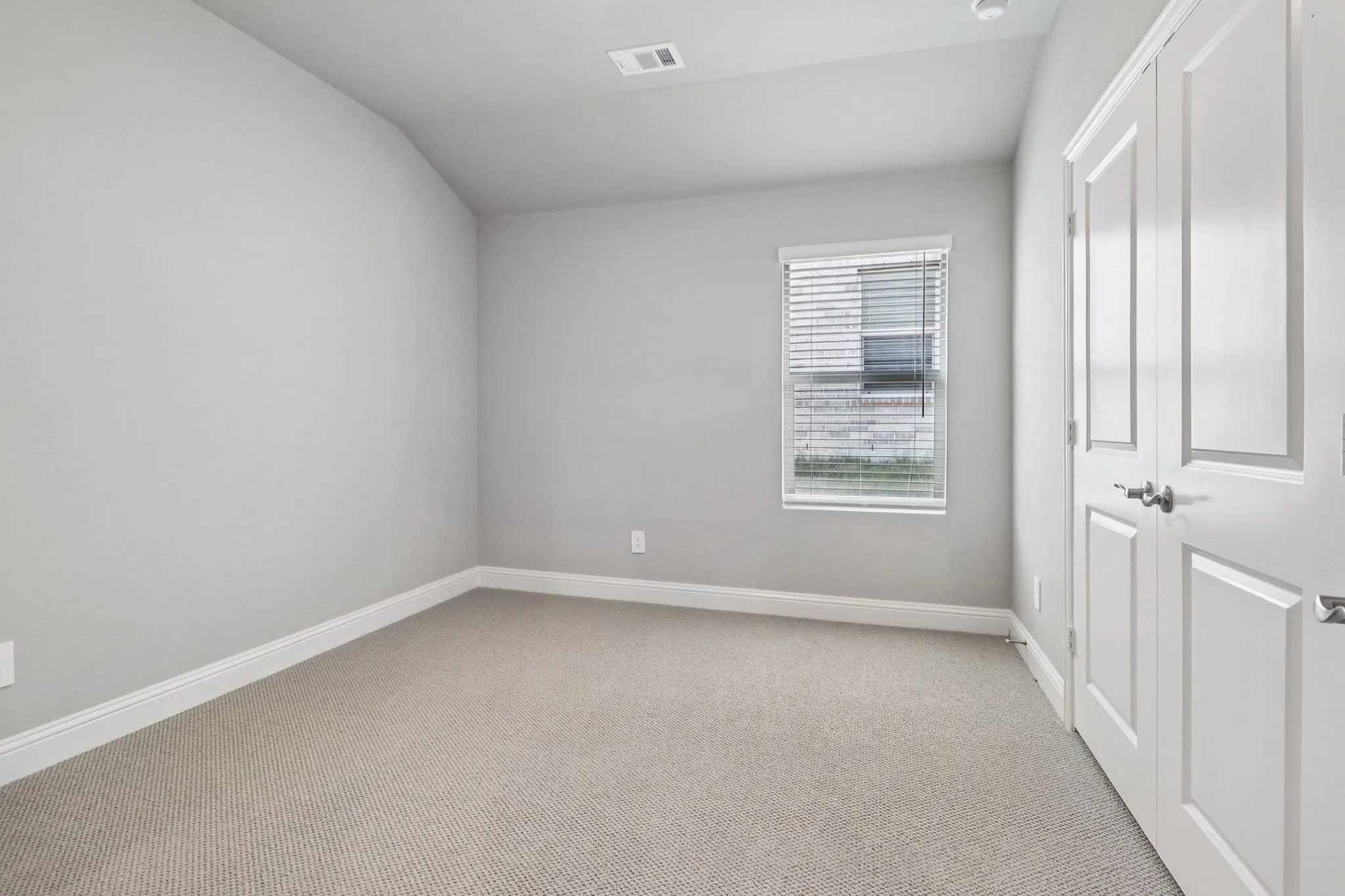 Photo is not of the actual home, but is an inspirational photo of builder’s model home and may depict options, furnishings, and/or decorator features that are not included.