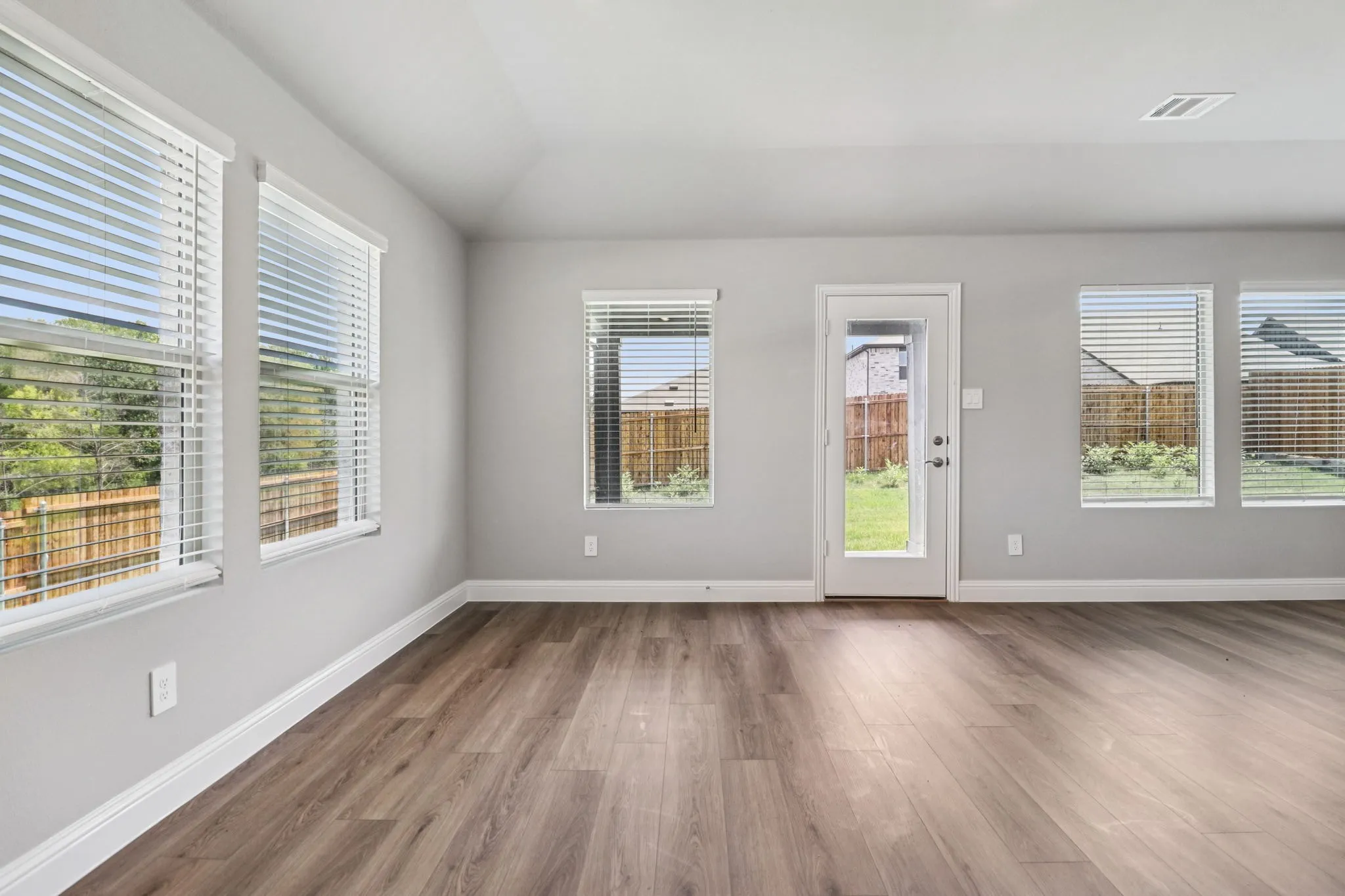 Photo is not of the actual home, but is an inspirational photo of builder’s model home and may depict options, furnishings, and/or decorator features that are not included.