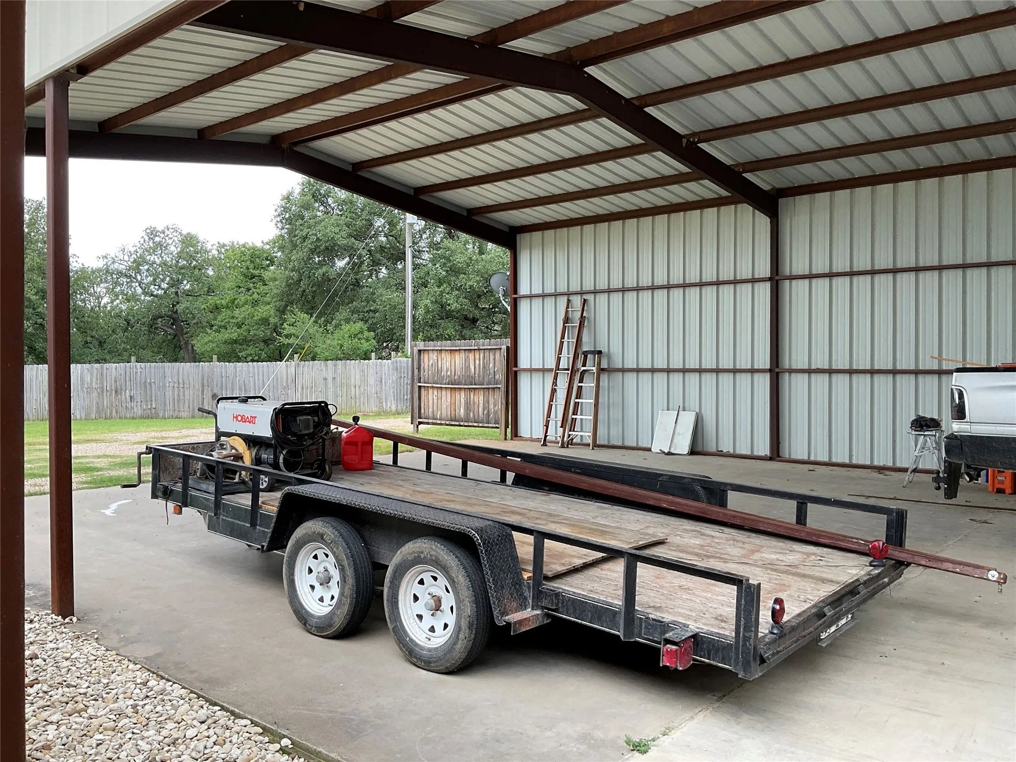 Single Family Residence For Sale in Bosque County , 392 County Road 1410, Morgan, Texas 76671, 2 Bedroom, 2 Bathroom, Garage spaces, 1,300 Sqft, built in 2013, mls#21302075, Real Estate Agent in Morgan, Homes For Sale in Bosque county, Homes For Sale in Morgan, Realtor in Morgan Texas, Real Estate Brokerage Independent Realty Texas, Luminita Cordes Realtor