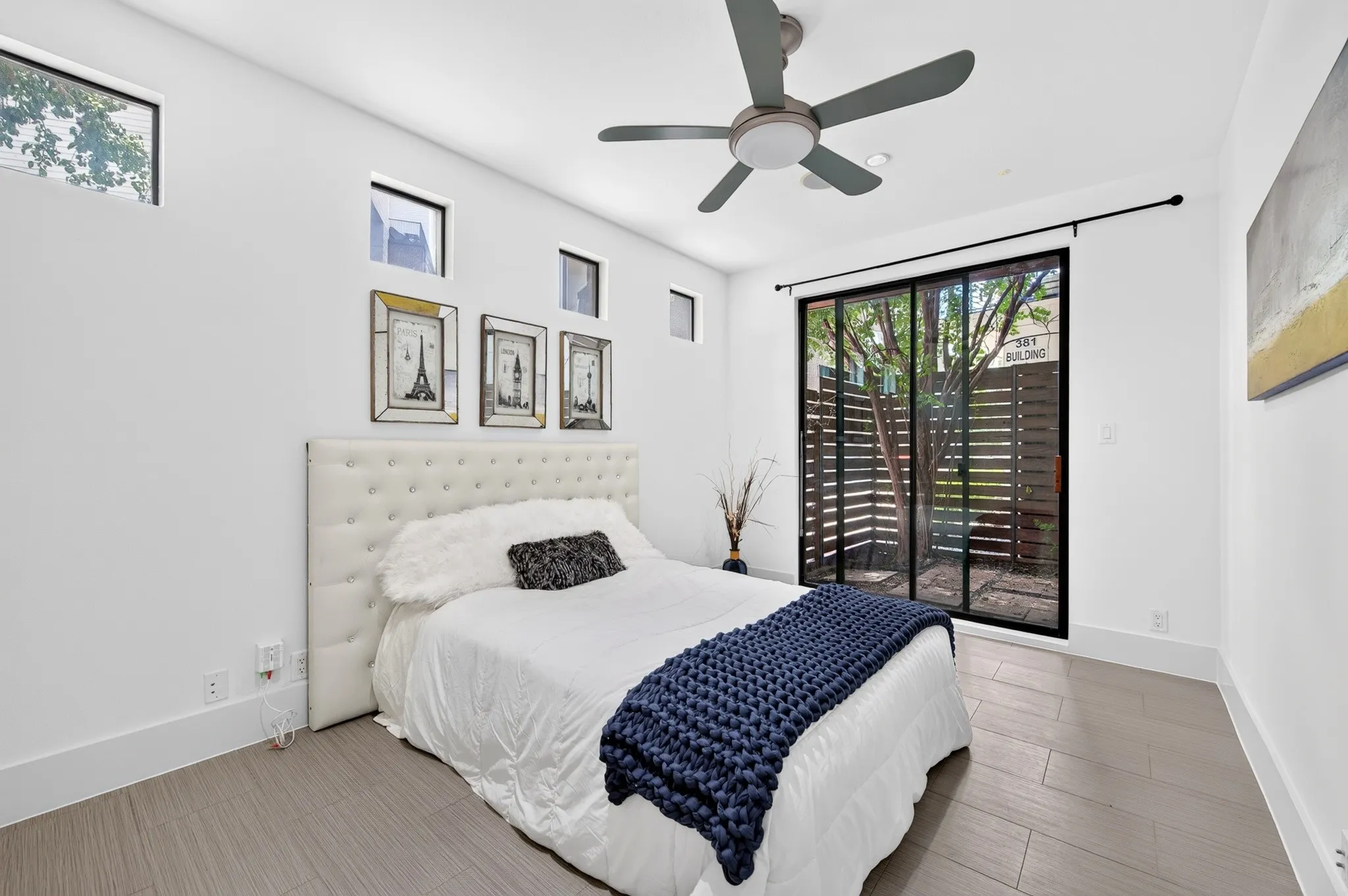 Bedroom (1st floor)