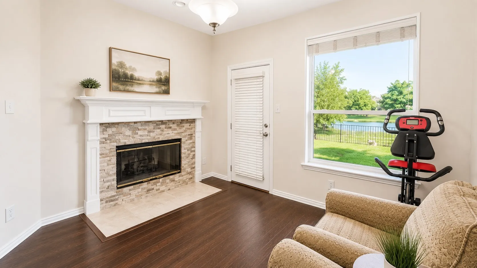 Single Family Residence For Sale in Tarrant County , 5412 Pecan Creek Circle, Fort Worth, Texas 76244, 4 Bedrooms, 3 Bathrooms, 2 Garage spaces, 2,413 Sqft, built in 2001, Price $385,000, mls#21306941, Real Estate Agent in Fort Worth, Homes For Sale in Tarrant county, Homes For Sale in Fort Worth, Realtor in Fort Worth Texas, Real Estate Brokerage Independent Realty Texas, Luminita Cordes Realtor