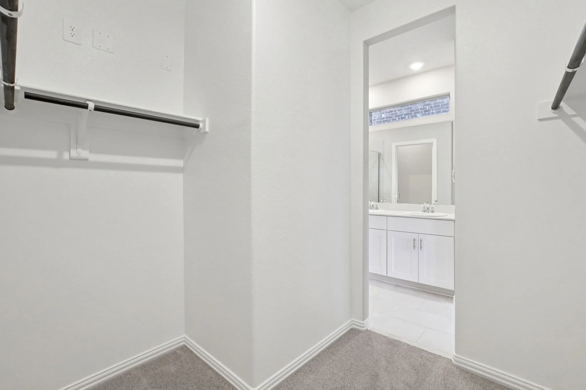 Photo is not of the actual home, but is an inspirational photo of builder’s model home and may depict options, furnishings, and/or decorator features that are not included.