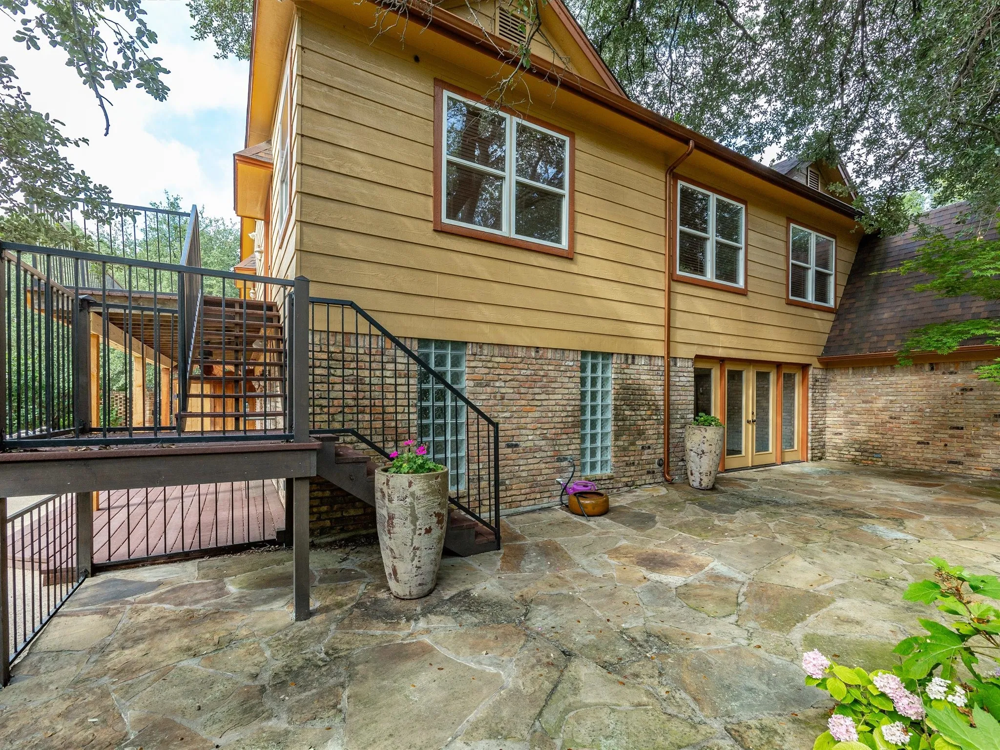 Single Family Residence For Sale in Tarrant County , 4400 Summercrest Court, Fort Worth, Texas 76109, 6 Bedroom, 7 Bathroom, 2 Garage spaces, 6,195 Sqft, built in 1966, mls#21305811, Real Estate Agent in Fort Worth, Homes For Sale in Tarrant county, Homes For Sale in Fort Worth, Realtor in Fort Worth Texas, Real Estate Brokerage Independent Realty Texas, Luminita Cordes Realtor
