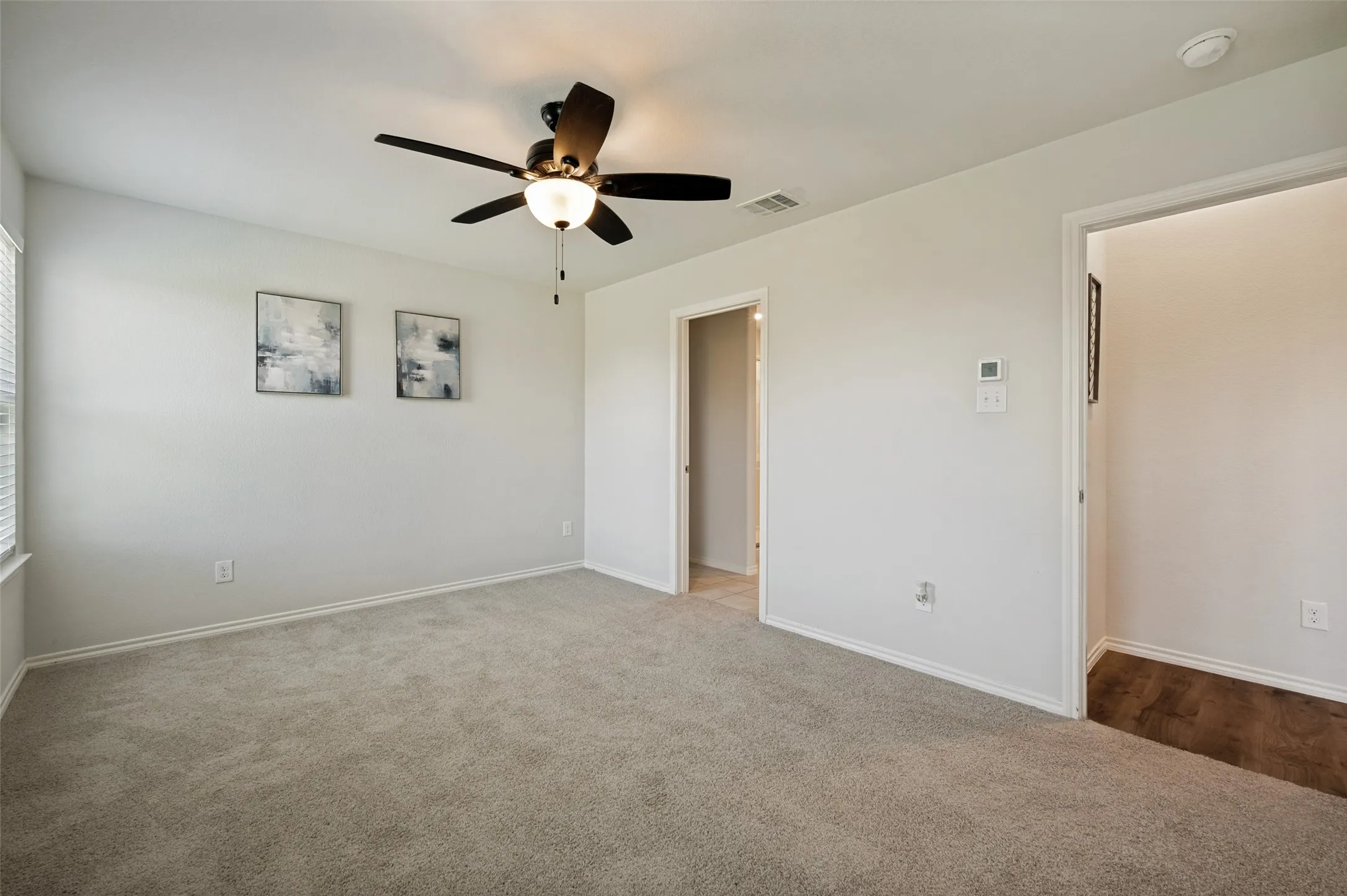 Single Family Residence For Sale in Denton County , 905 English Drive, Aubrey, Texas 76227, 4 Bedroom, 2 Bathroom, 2 Garage spaces, 1,590 Sqft, built in 2020, mls#21307440, Real Estate Agent in Aubrey, Homes For Sale in Denton county, Homes For Sale in Aubrey, Realtor in Aubrey Texas, Real Estate Brokerage Independent Realty Texas, Luminita Cordes Realtor