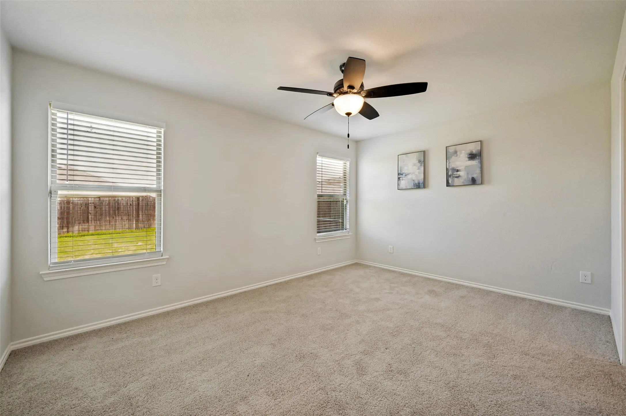 Single Family Residence For Sale in Denton County , 905 English Drive, Aubrey, Texas 76227, 4 Bedroom, 2 Bathroom, 2 Garage spaces, 1,590 Sqft, built in 2020, mls#21307440, Real Estate Agent in Aubrey, Homes For Sale in Denton county, Homes For Sale in Aubrey, Realtor in Aubrey Texas, Real Estate Brokerage Independent Realty Texas, Luminita Cordes Realtor