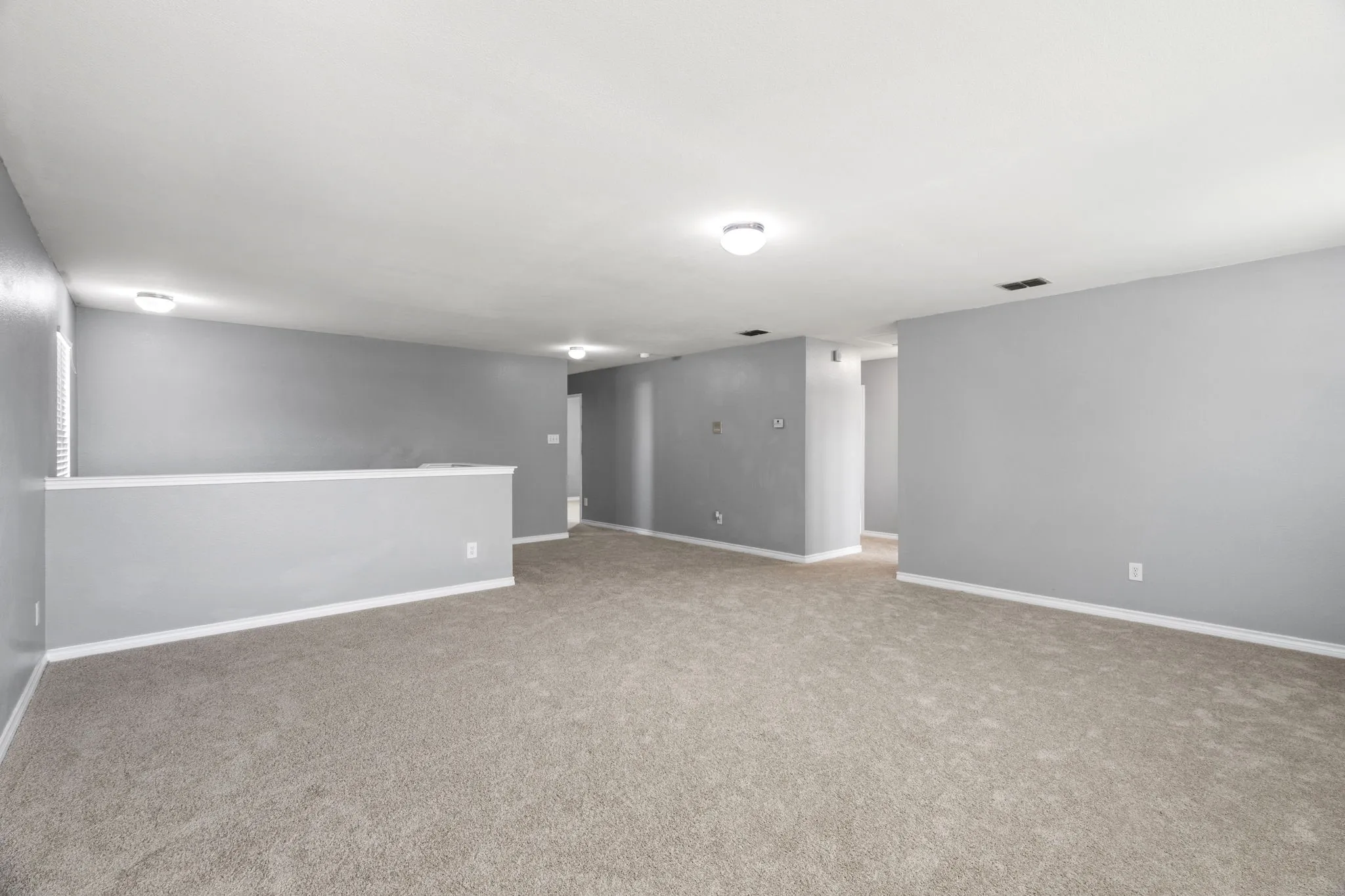 Single Family Residence For Rent in Dallas County , 14801 Whispering Court, Balch Springs, Texas 75180, 5 Bedroom, 4 Bathroom, 2 Garage spaces, 3,238 Sqft, built in 2006, mls#21307431, Real Estate Agent in Balch Springs, Homes For Rent in Dallas county, Homes For Rent in Balch Springs, Realtor in Balch Springs Texas, Real Estate Brokerage Independent Realty Texas, Luminita Cordes Realtor